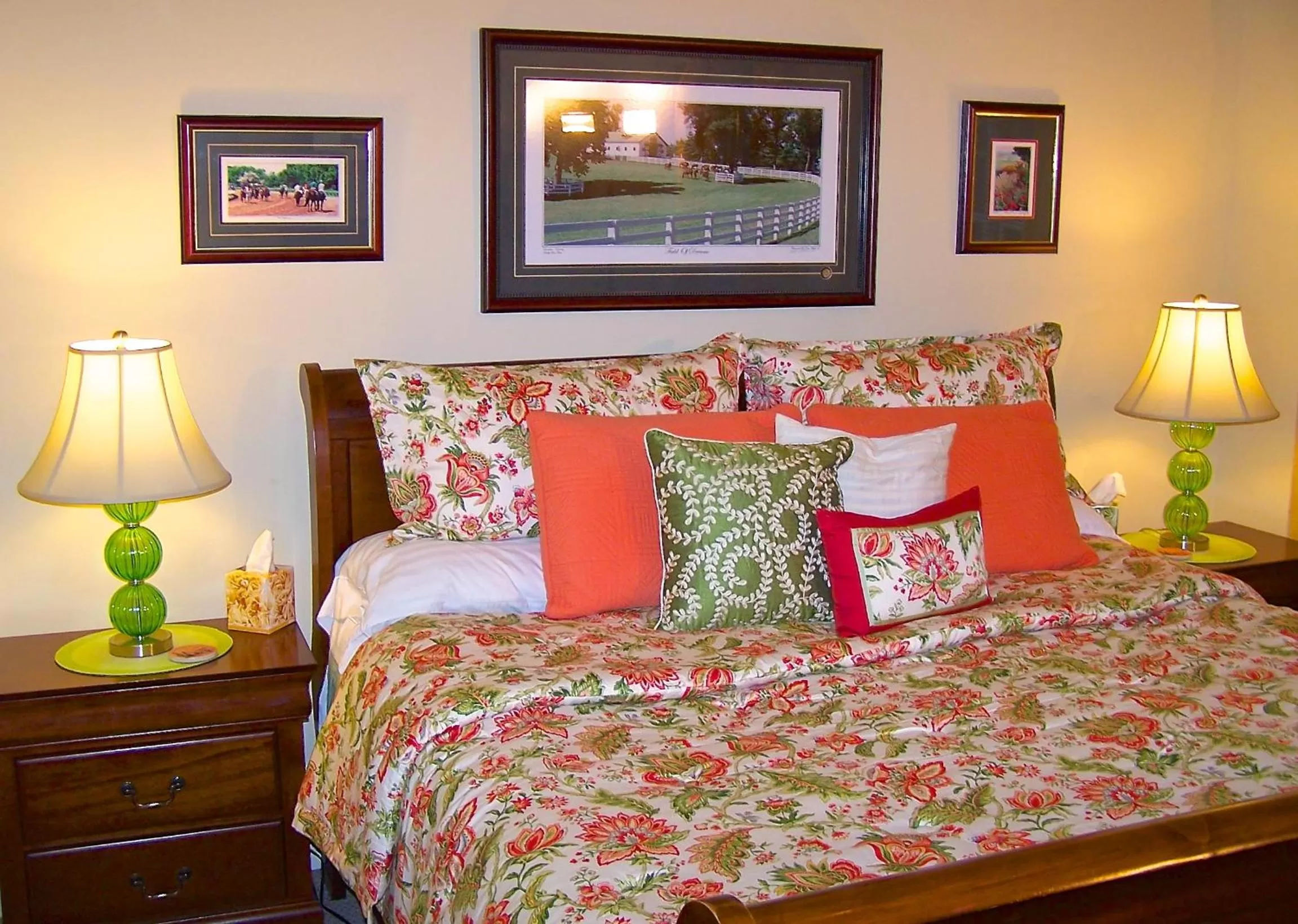 King Suite in Lyndon House Bed & Breakfast