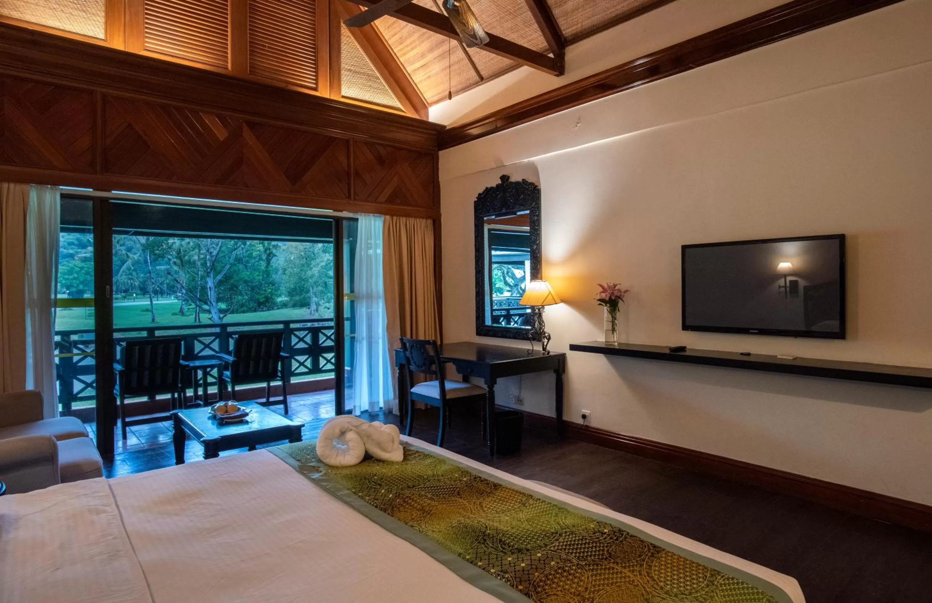 Borneo Garden Deluxe Double or Twin Room in Nexus Resort & Spa Karambunai