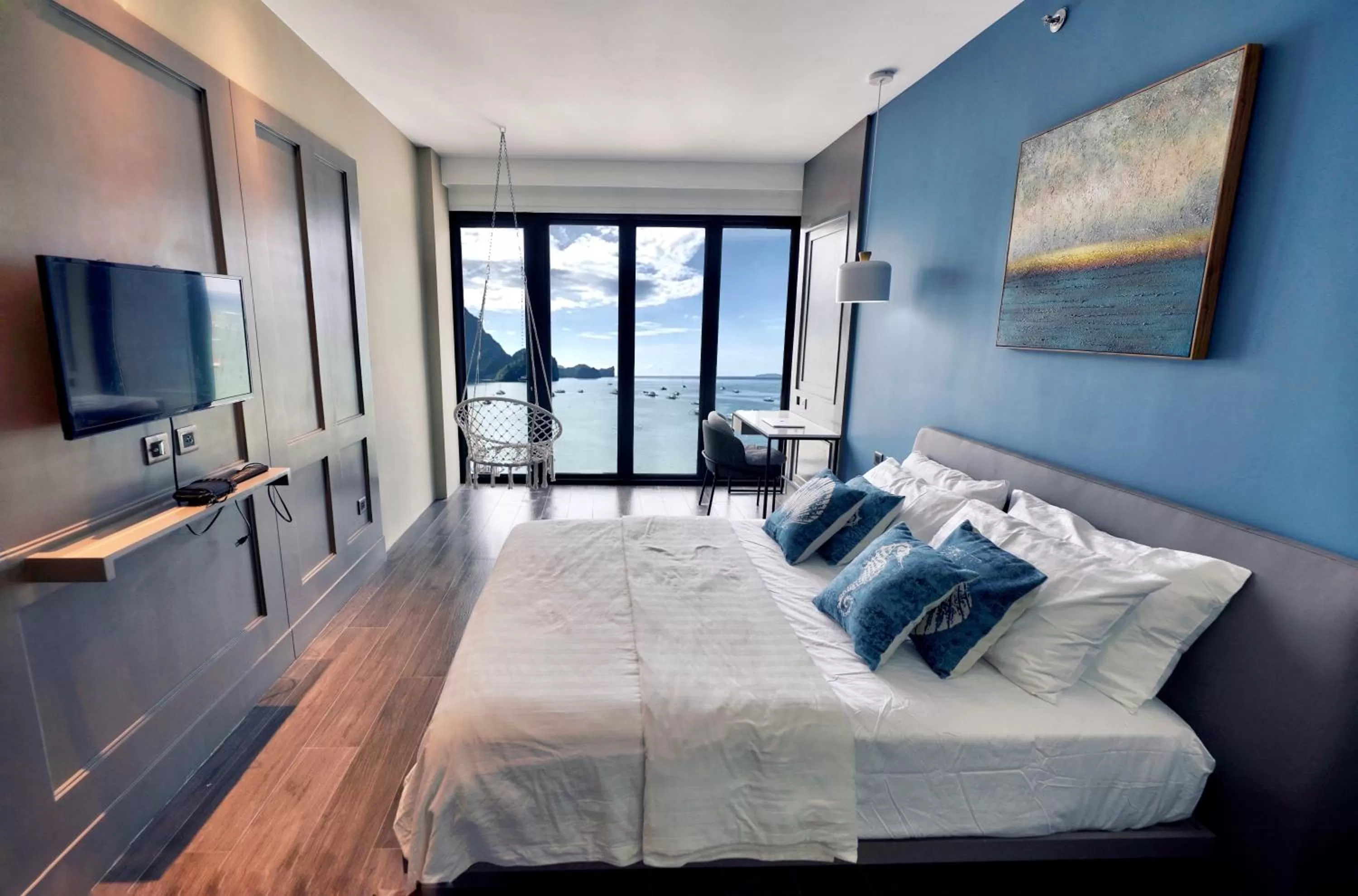 Queen Room with Balcony and Sea View in H Hotel El Nido - Vegan Friendly Hotel Managed by H Hospitality Group