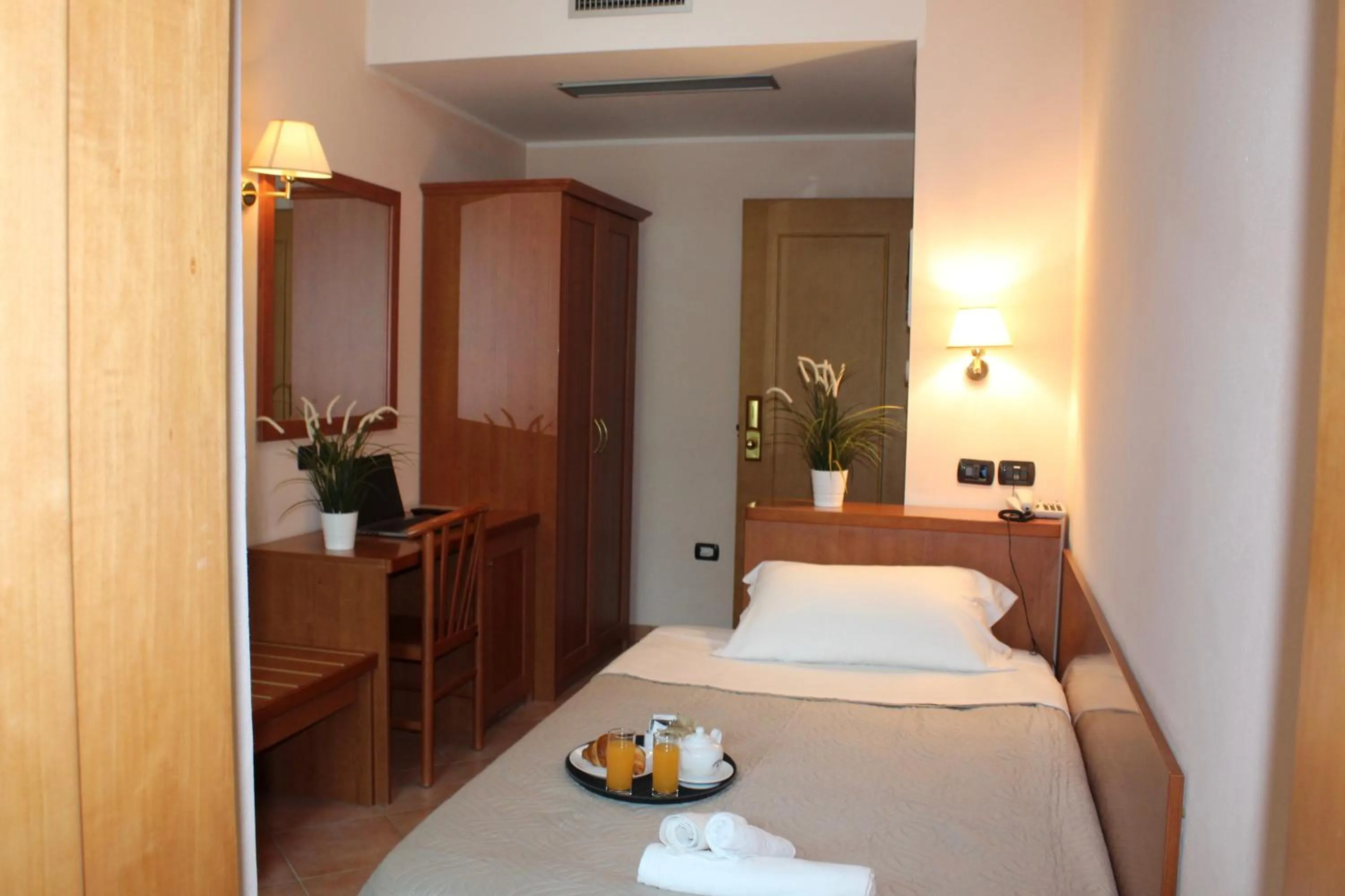 Single Room with Balcony in Depandance Hotel Jole