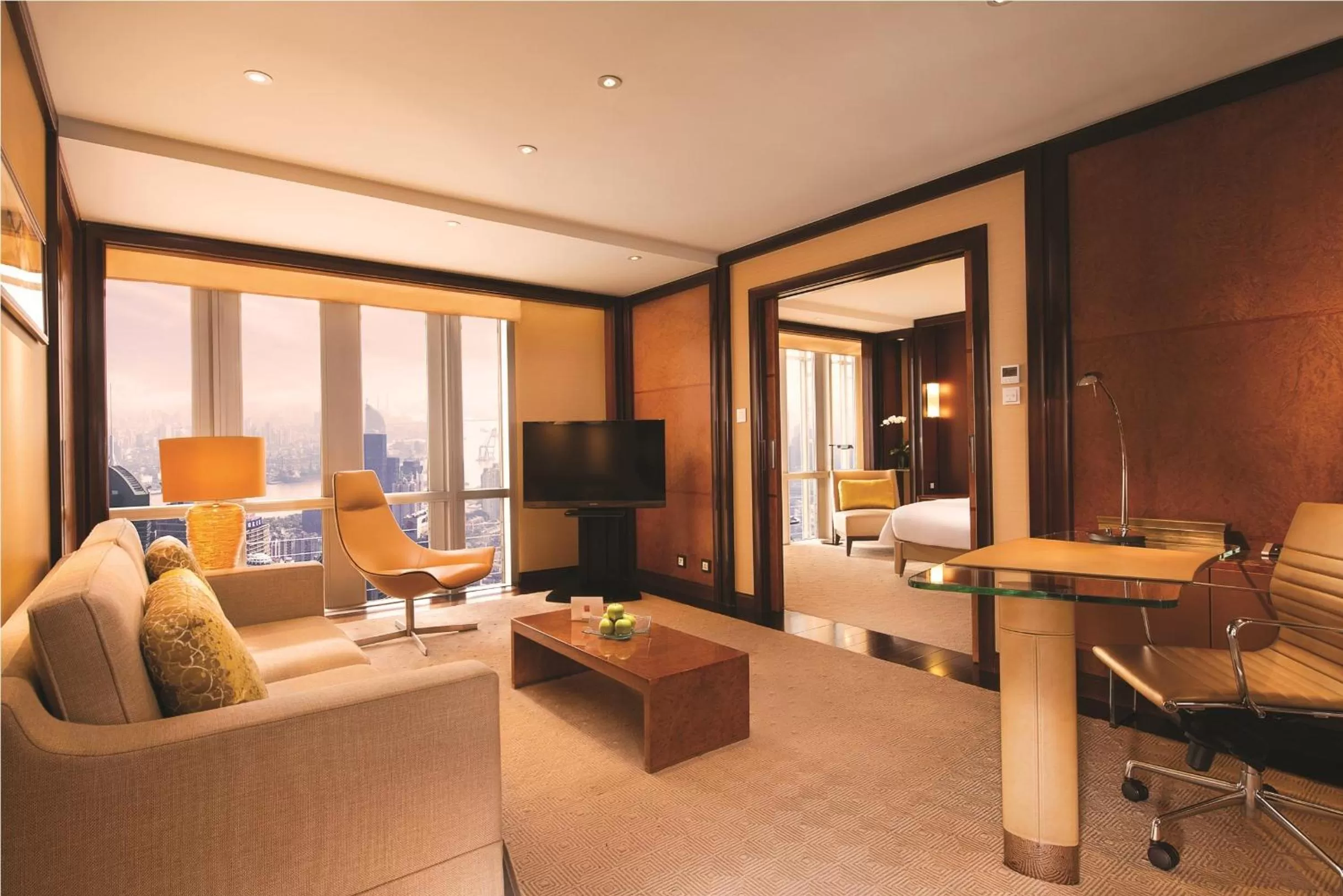 Grand King Suite with View - single occupancy in Grand Hyatt Shanghai