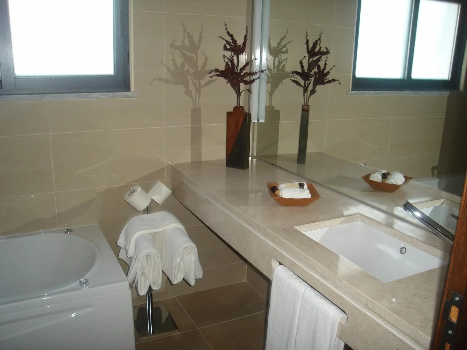 Honeymoon Suite with Balcony in Casa Do Vale Hotel