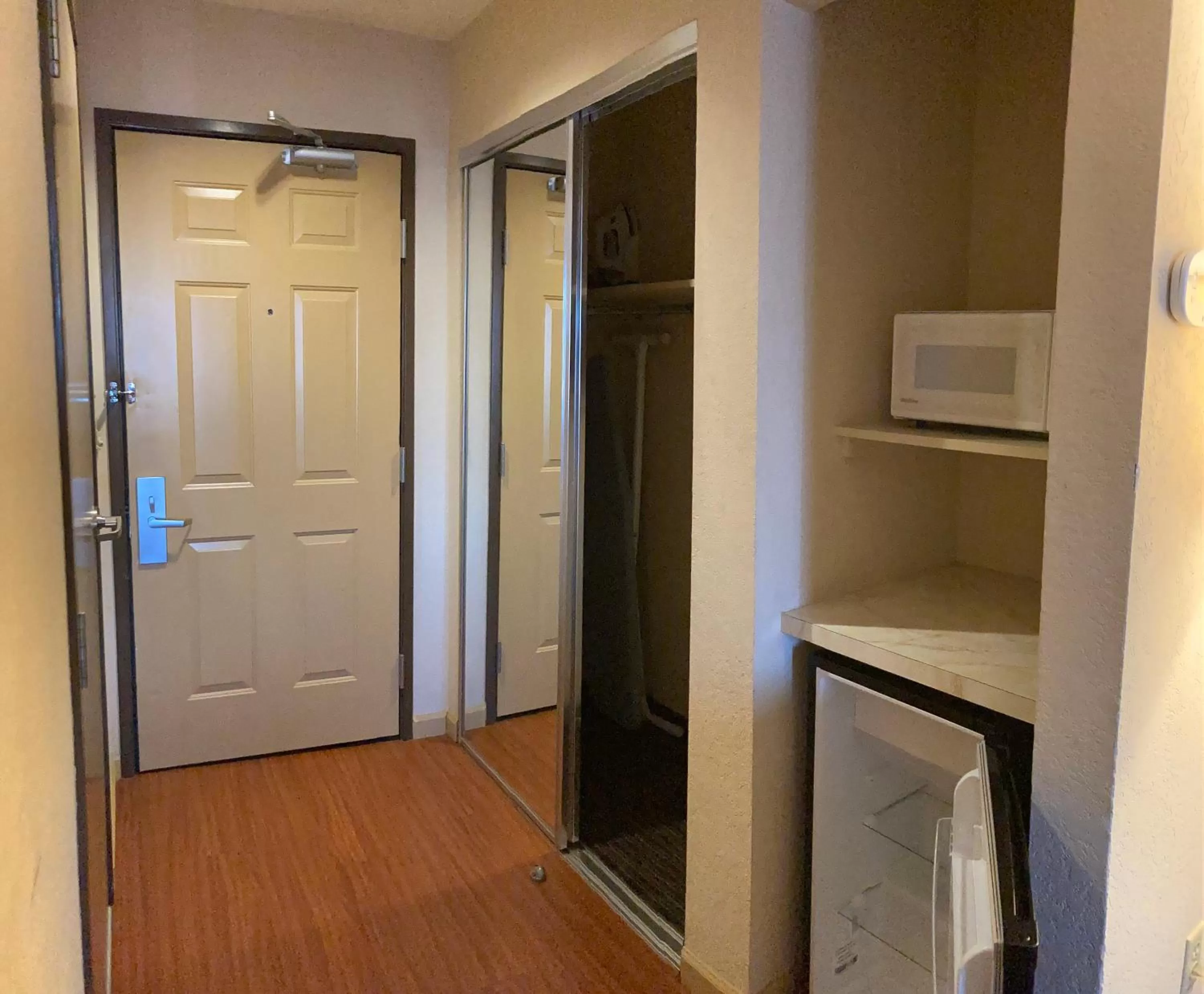 Deluxe Queen Room with Two Queen Beds - Non-Smoking in La Quinta by Wyndham Davis