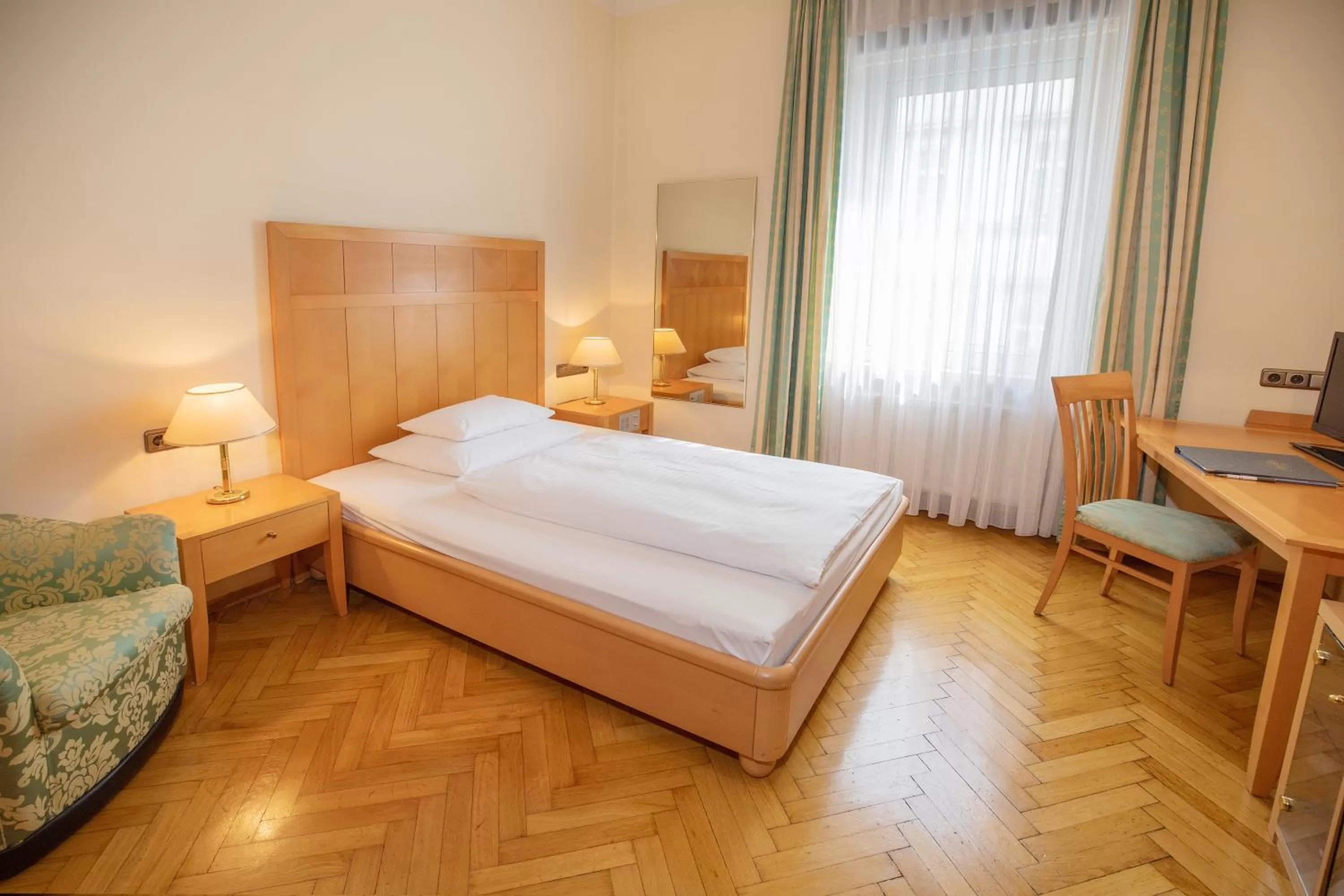 Classic Single Room in Hotel Gollner