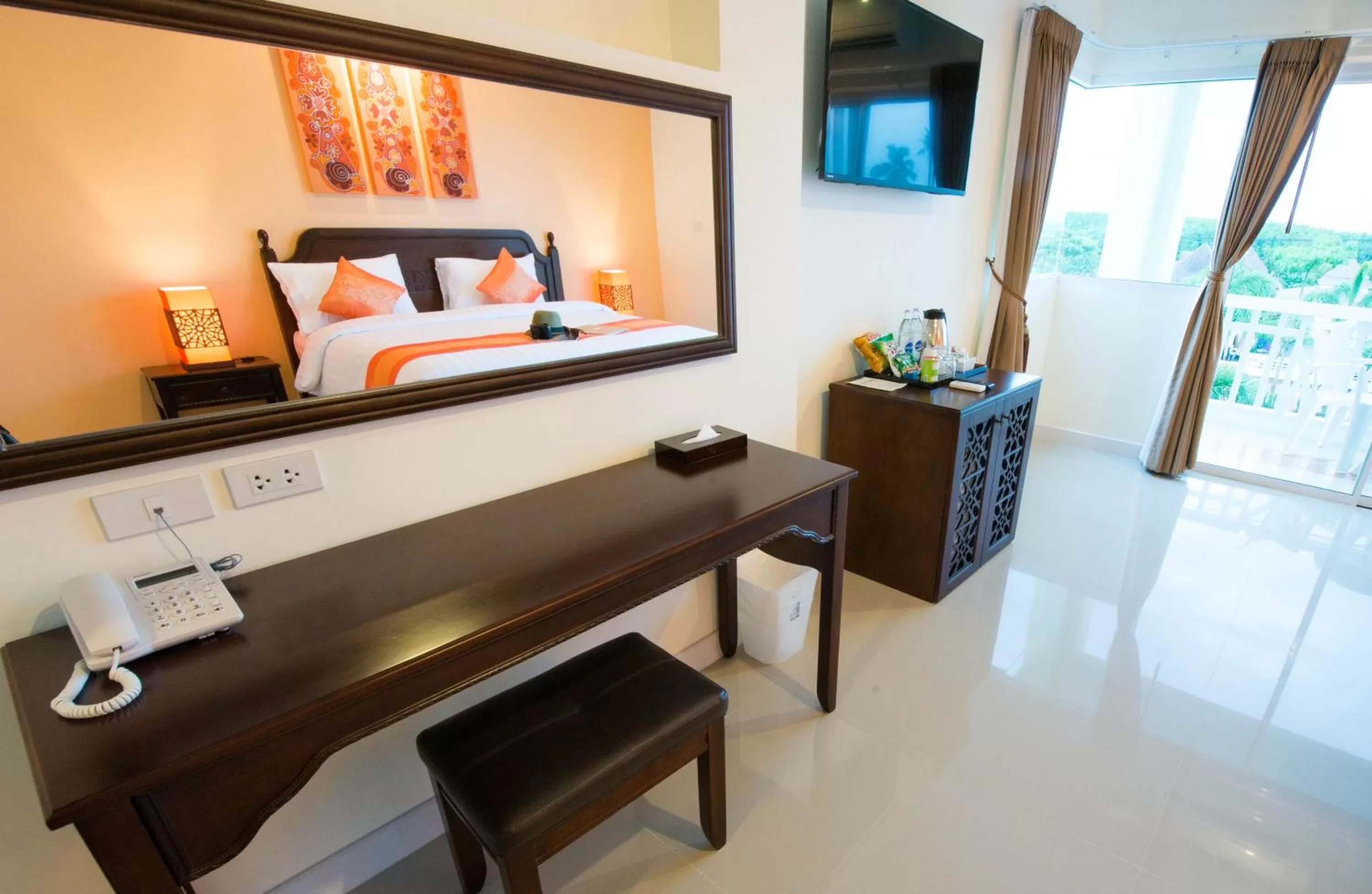 Bed in Krabi Front Bay Resort