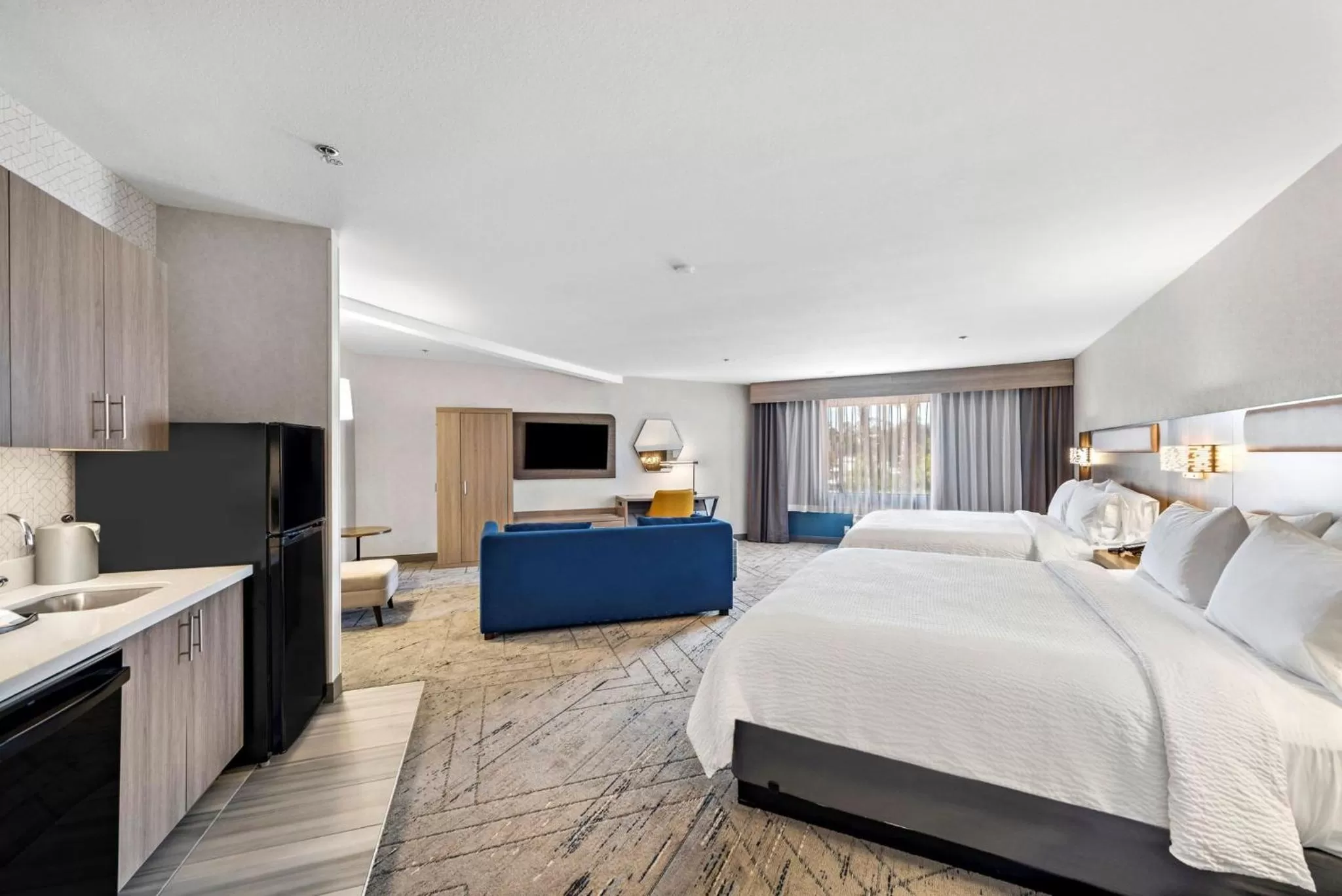 Deluxe Family Suite in Holiday Inn Express La Mesa Near SDSU by IHG