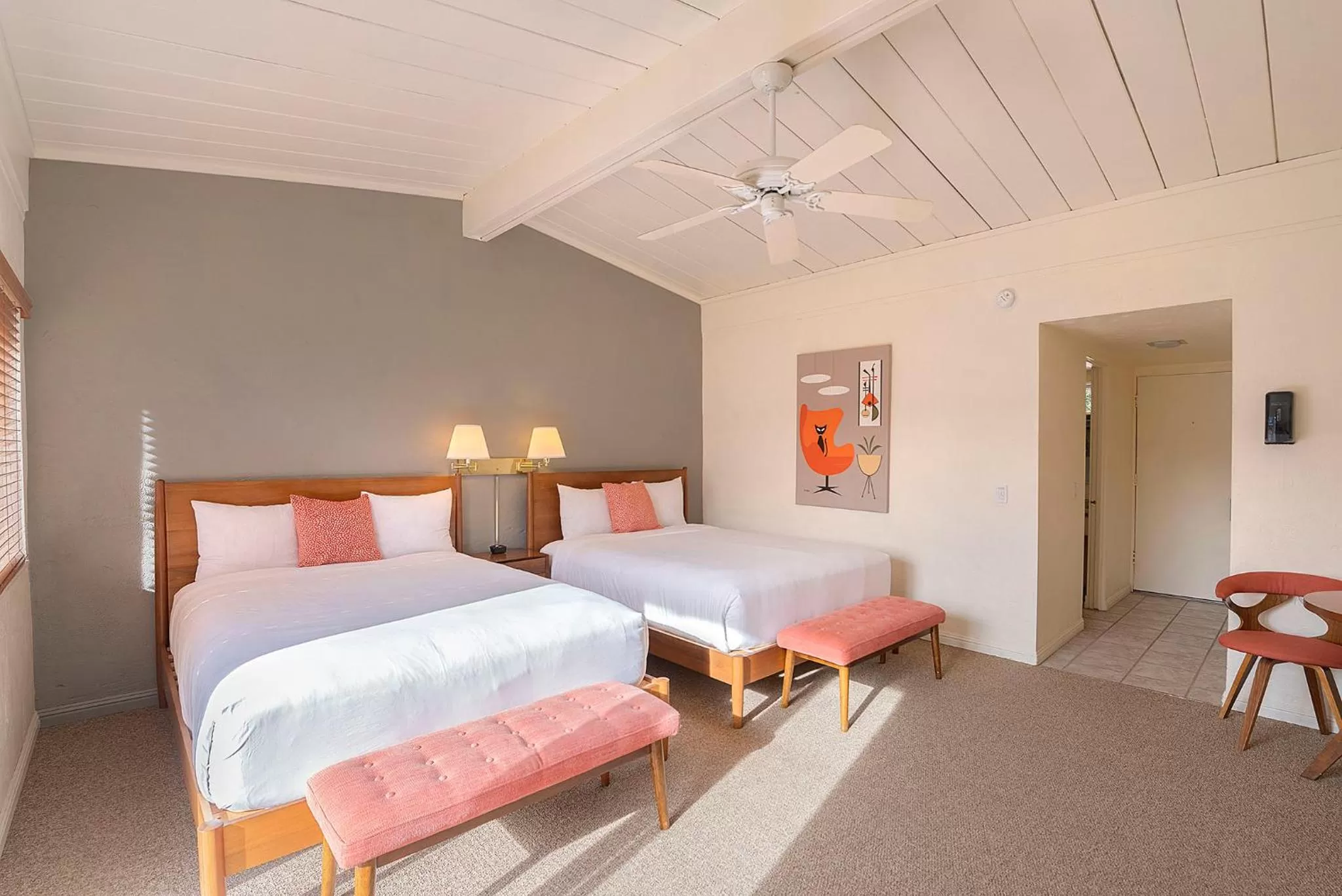 Queen Room with Two Queen Beds in Contenta Inn