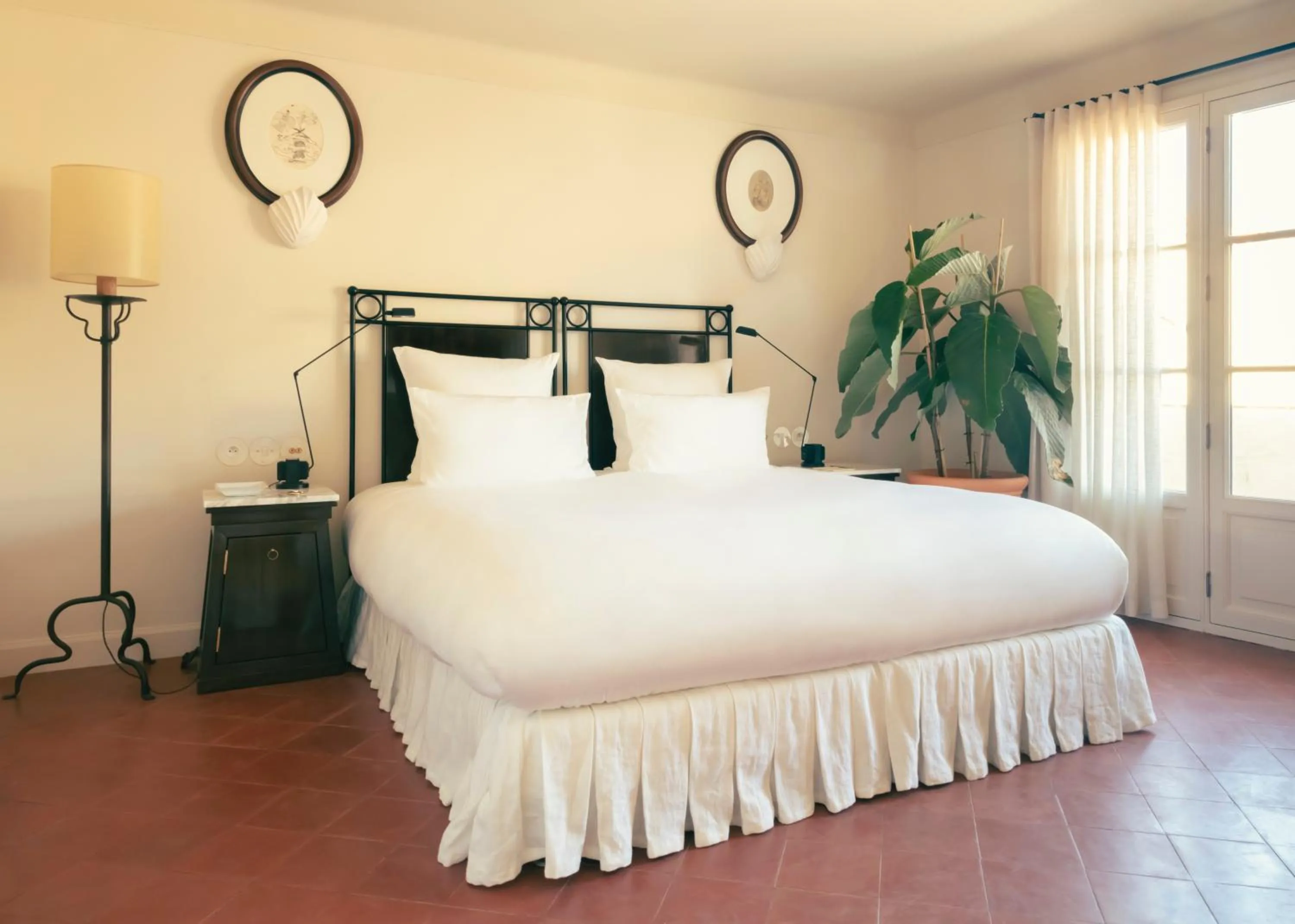 Deluxe Room with Terrace and Sea View in Hotel la Ponche