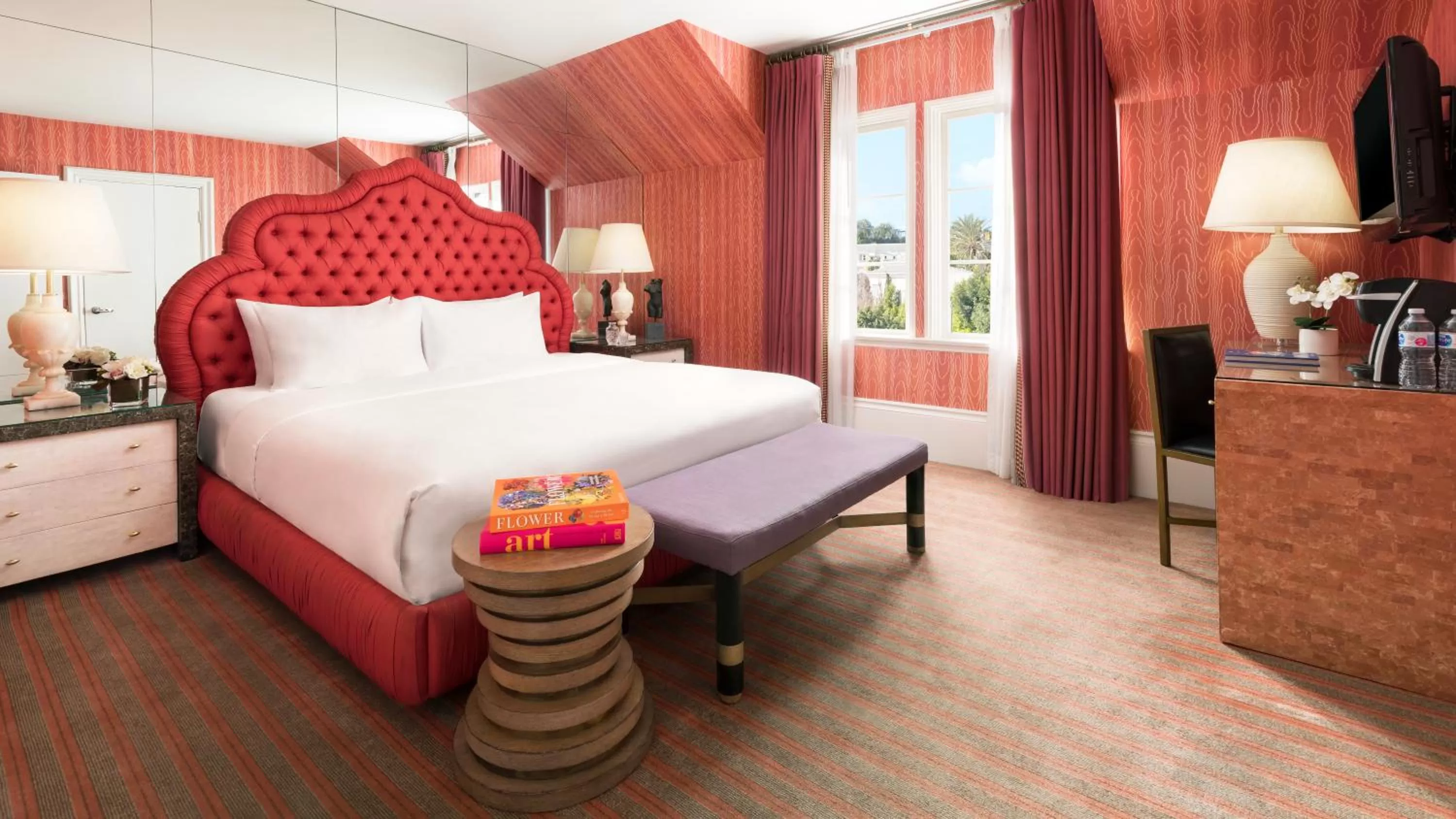 Deluxe King Room - single occupancy in Maison 140 Beverly Hills