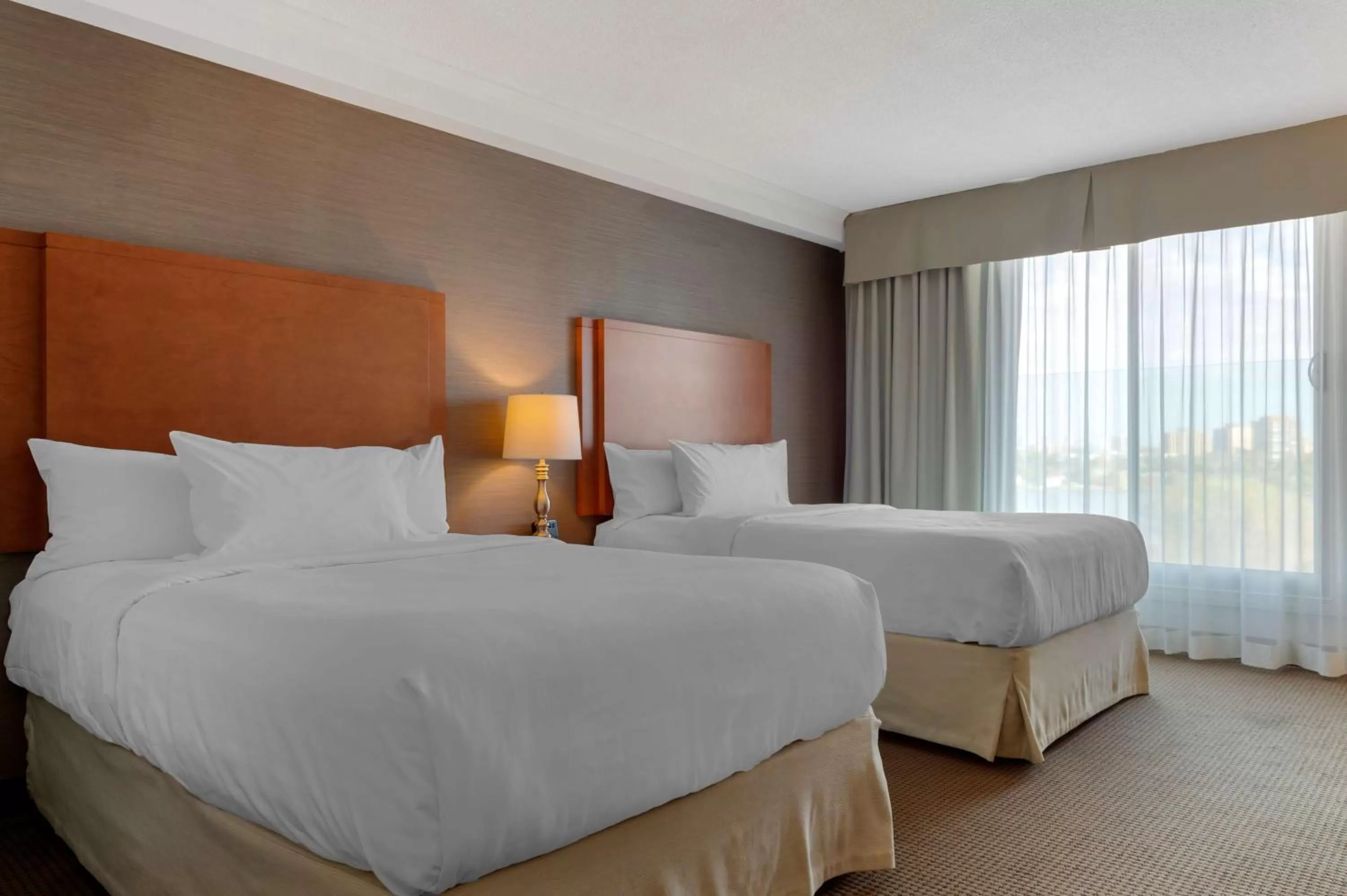 Double Room with Two Double Beds and River View in Best Western Plus Gatineau-Ottawa Downtown