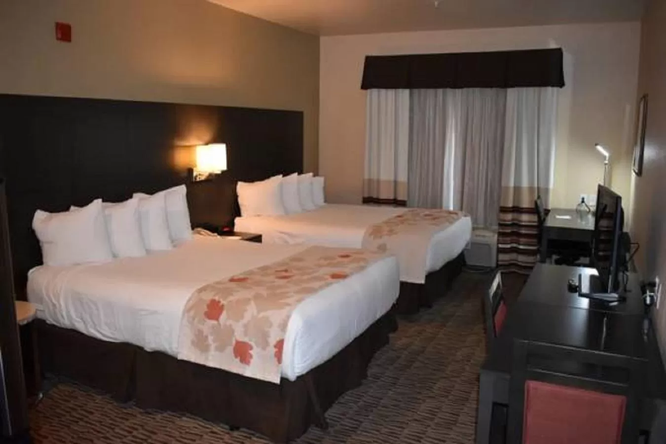 Queen Room w/ Two Queen Beds - Non Smoking in Hawthorn Suites Las Vegas