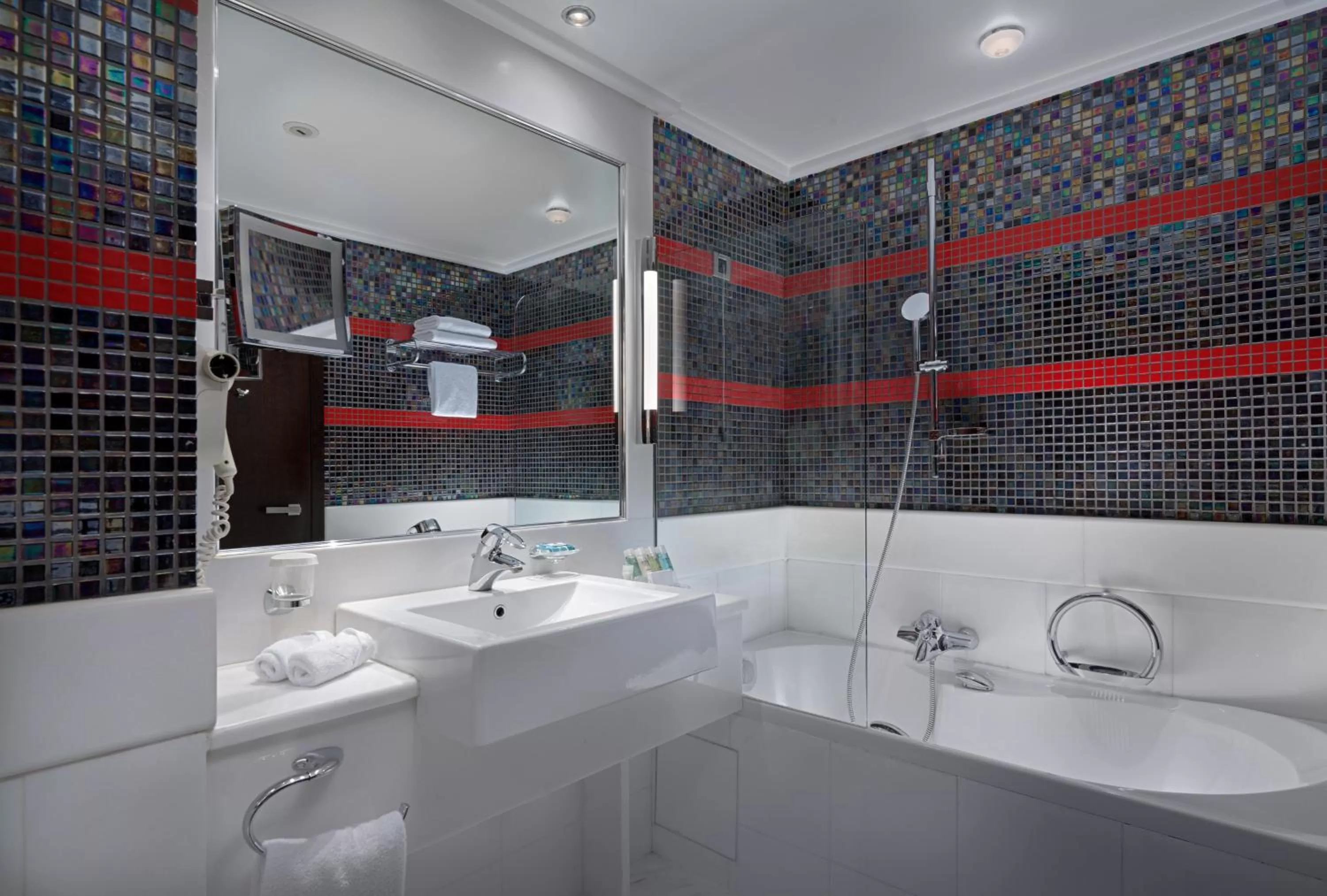 Standard Twin Room - Non-Smoking in Crowne Plaza Athens City Centre by IHG