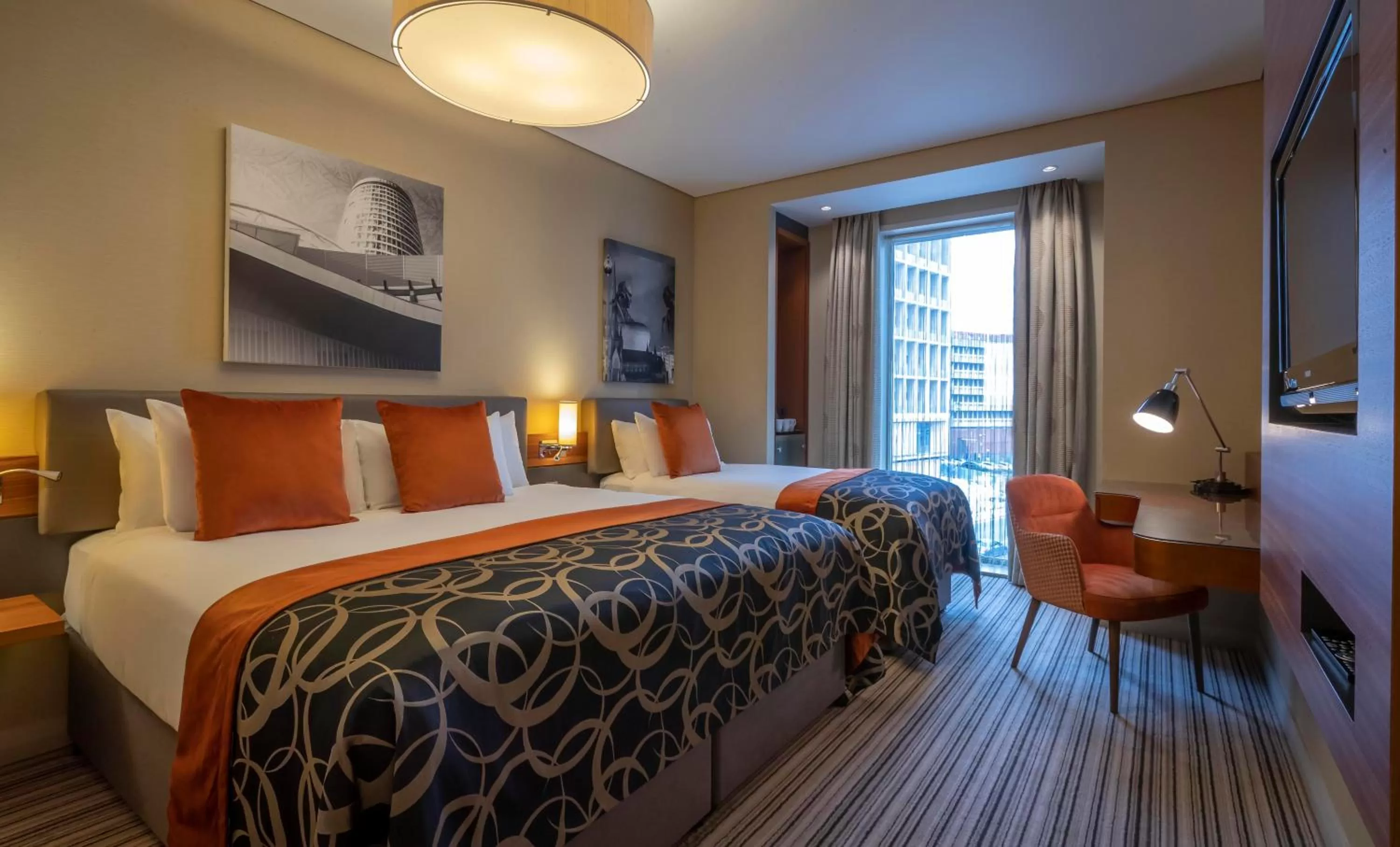 Deluxe King & Single Room in Clayton Hotel Birmingham