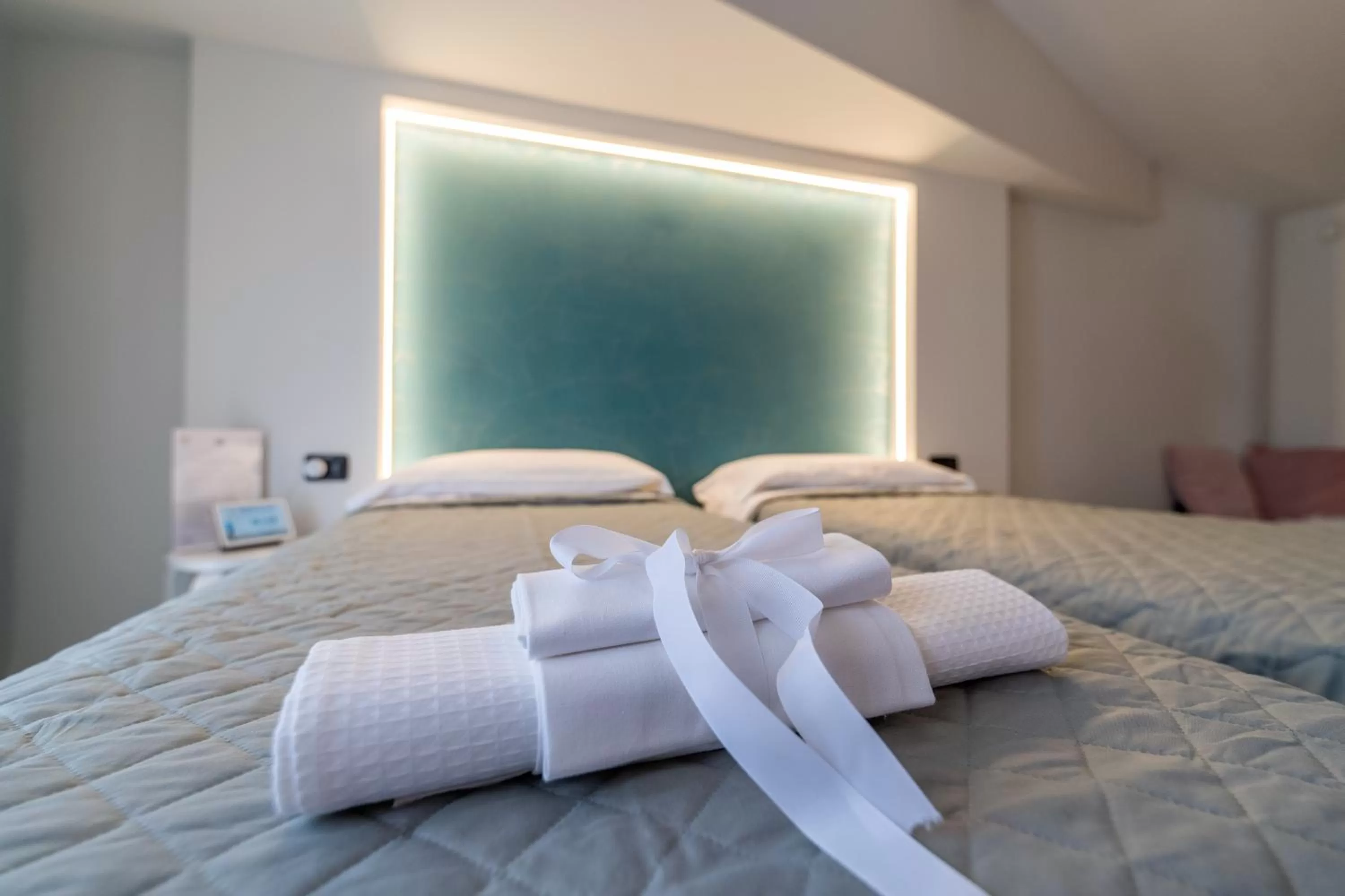 Comfort Triple Room with Balcony in Villa Rocla guest house Pompei