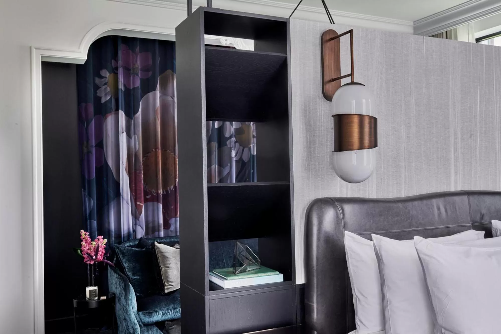 Junior Suite in Daxton Hotel Birmingham, Curio Collection by Hilton