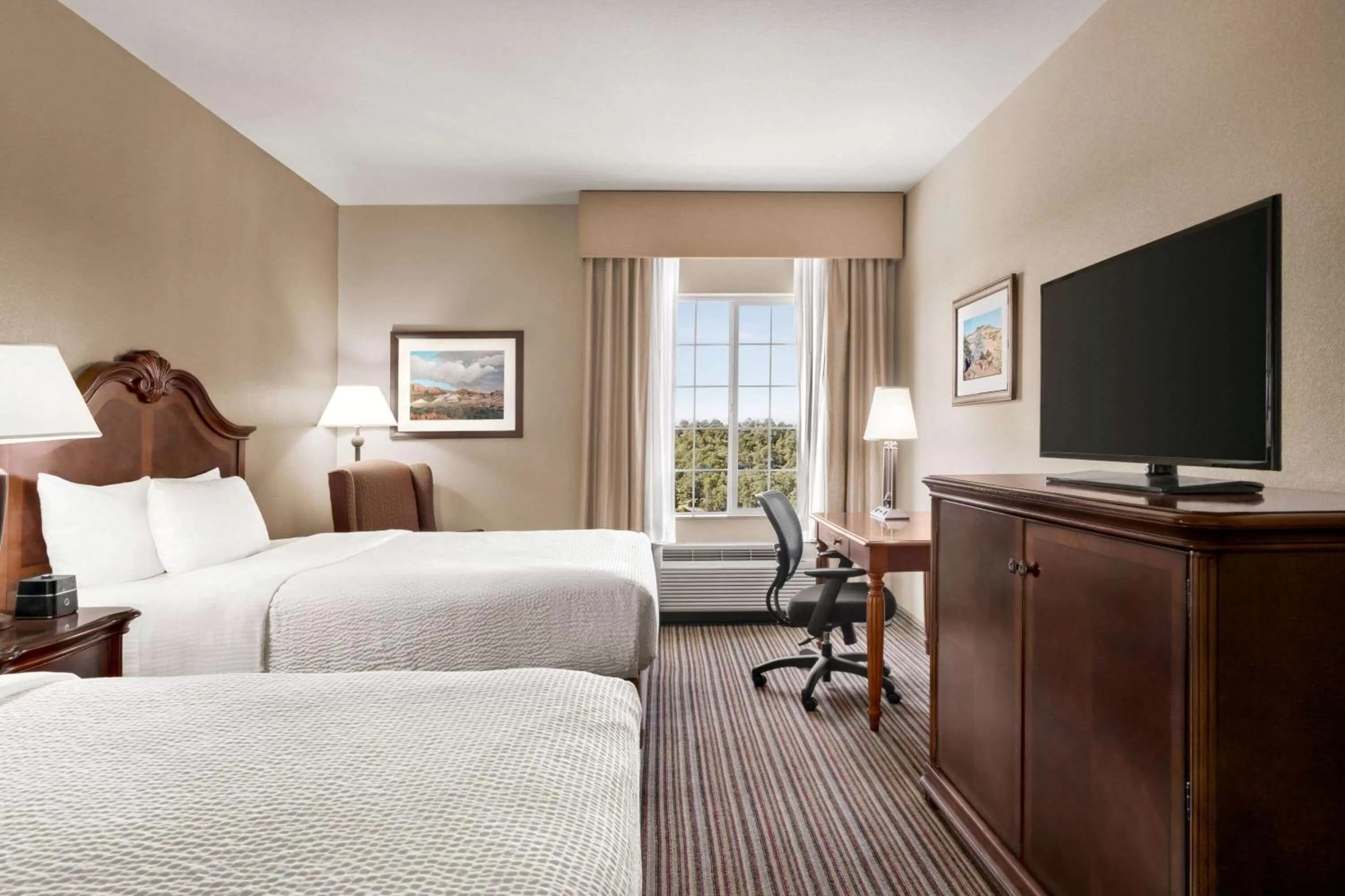 Executive Queen Room with Two Queen Beds in La Quinta by Wyndham Trinidad