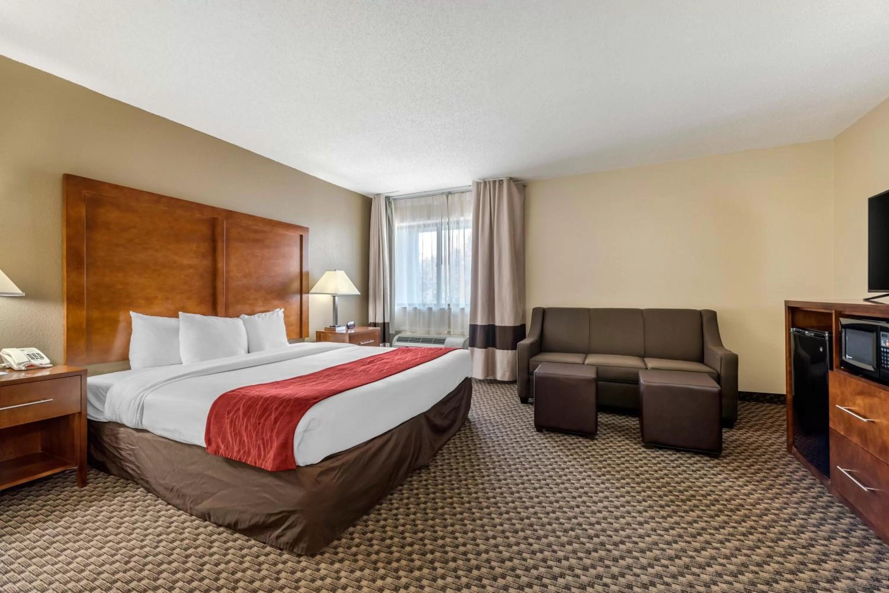 King Room in Comfort Inn Indianapolis South