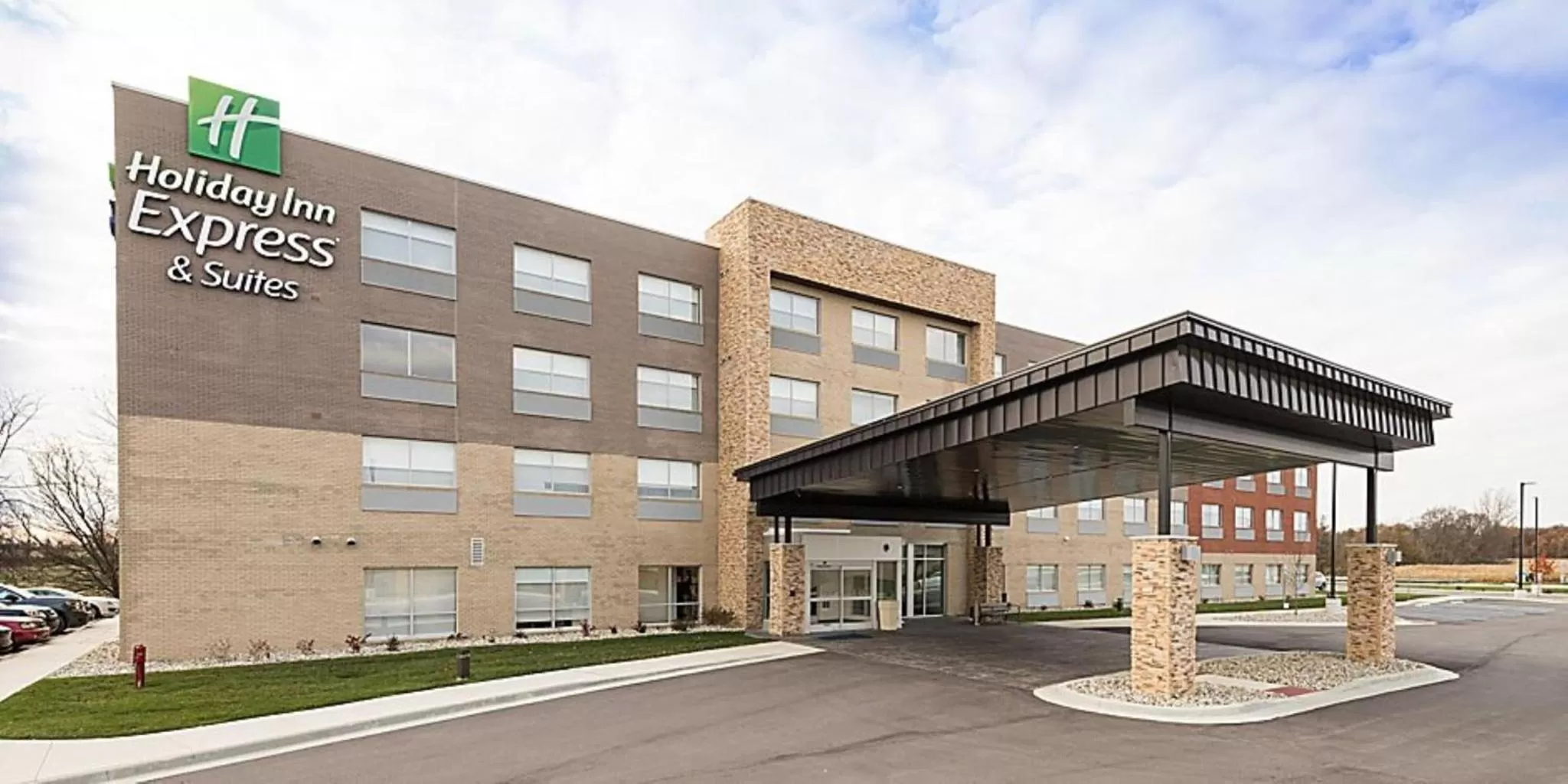 Holiday Inn Express & Suites - Michigan City by IHG