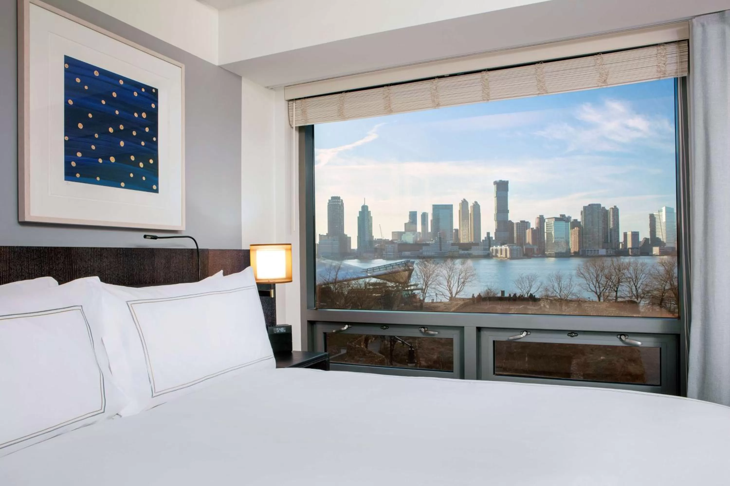 King Suite with Sofa Bed and River View in Conrad New York Downtown