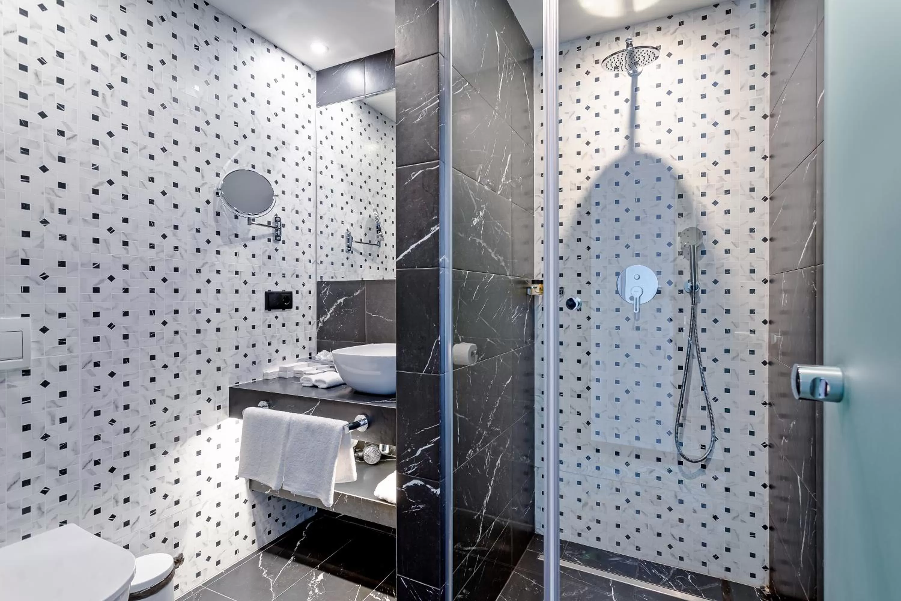 Budget Twin Room in Taberne Boutique Hotel Tbilisi