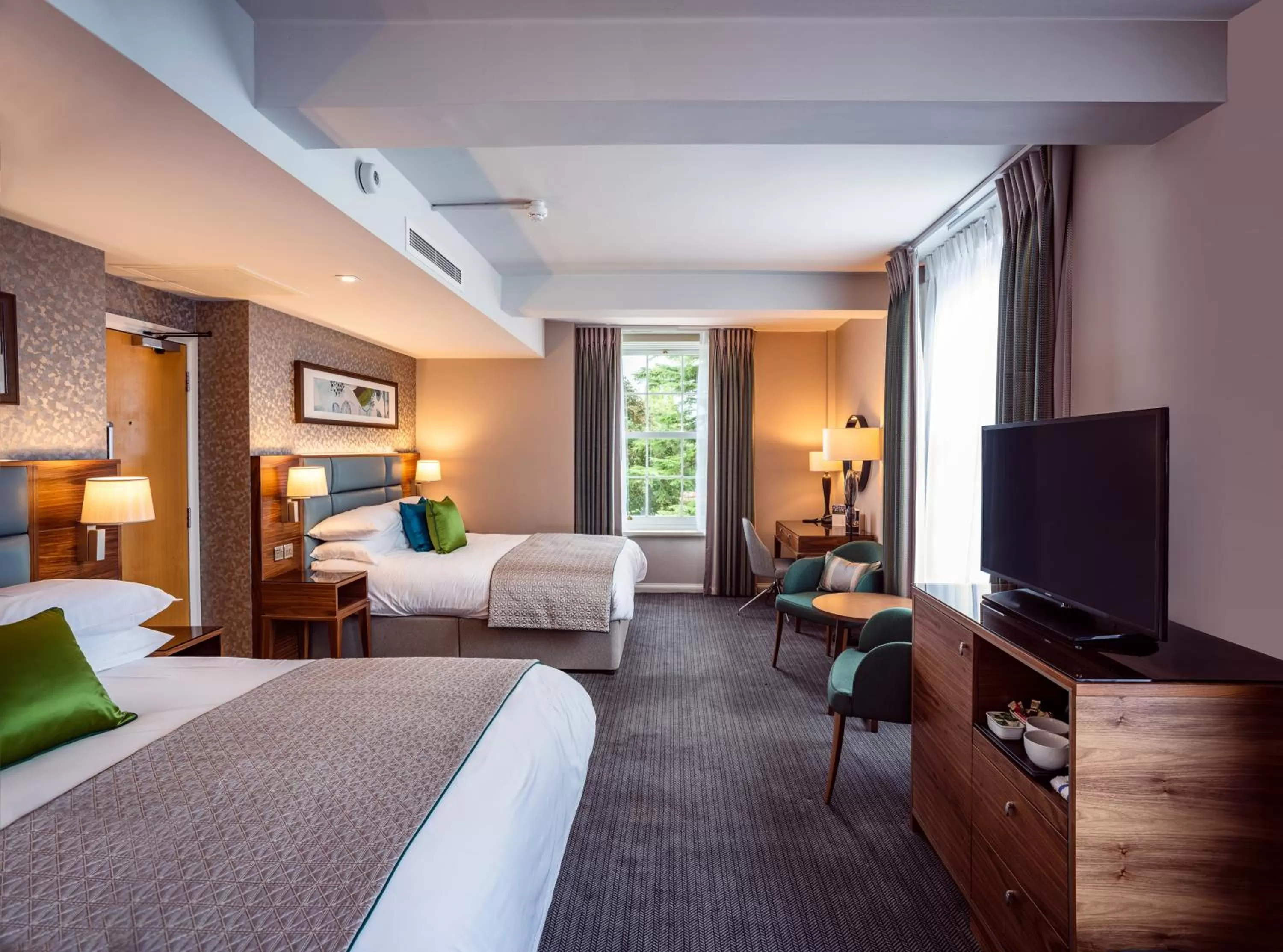 Deluxe Family Room in The Lensbury Resort