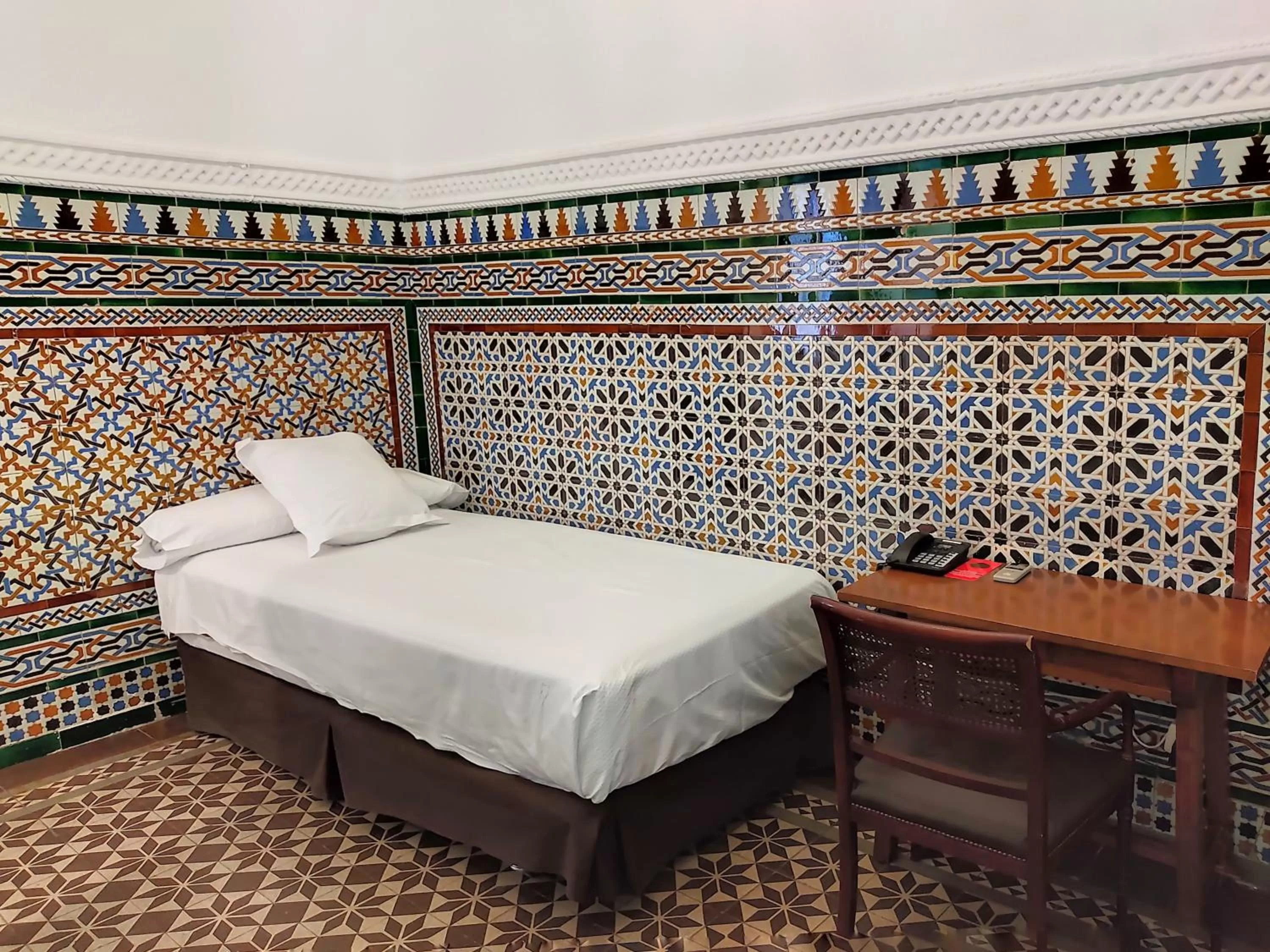 Double Room with Extra Bed in Hotel Simon