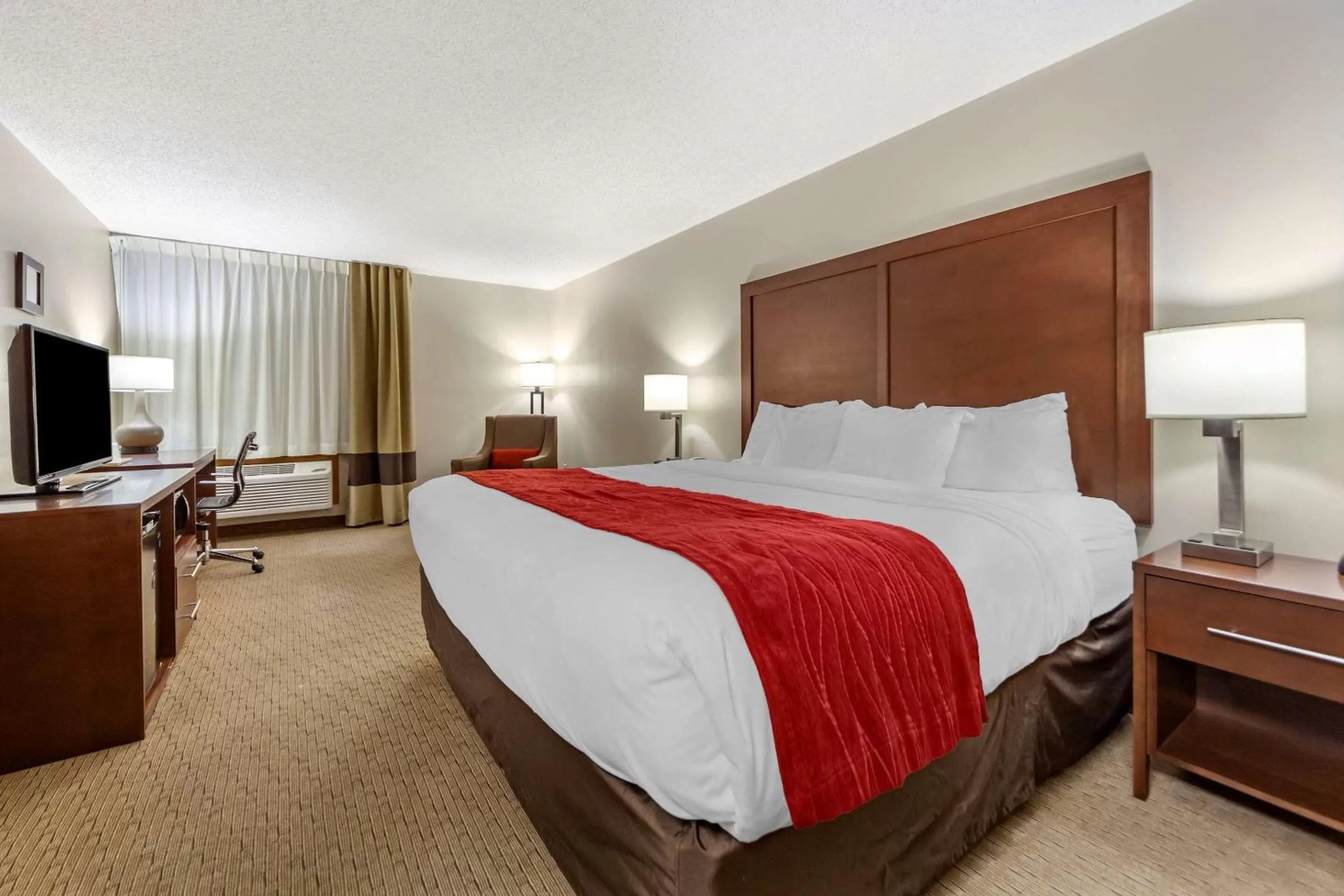 King Suite - Non-Smoking in Comfort Inn Valentine