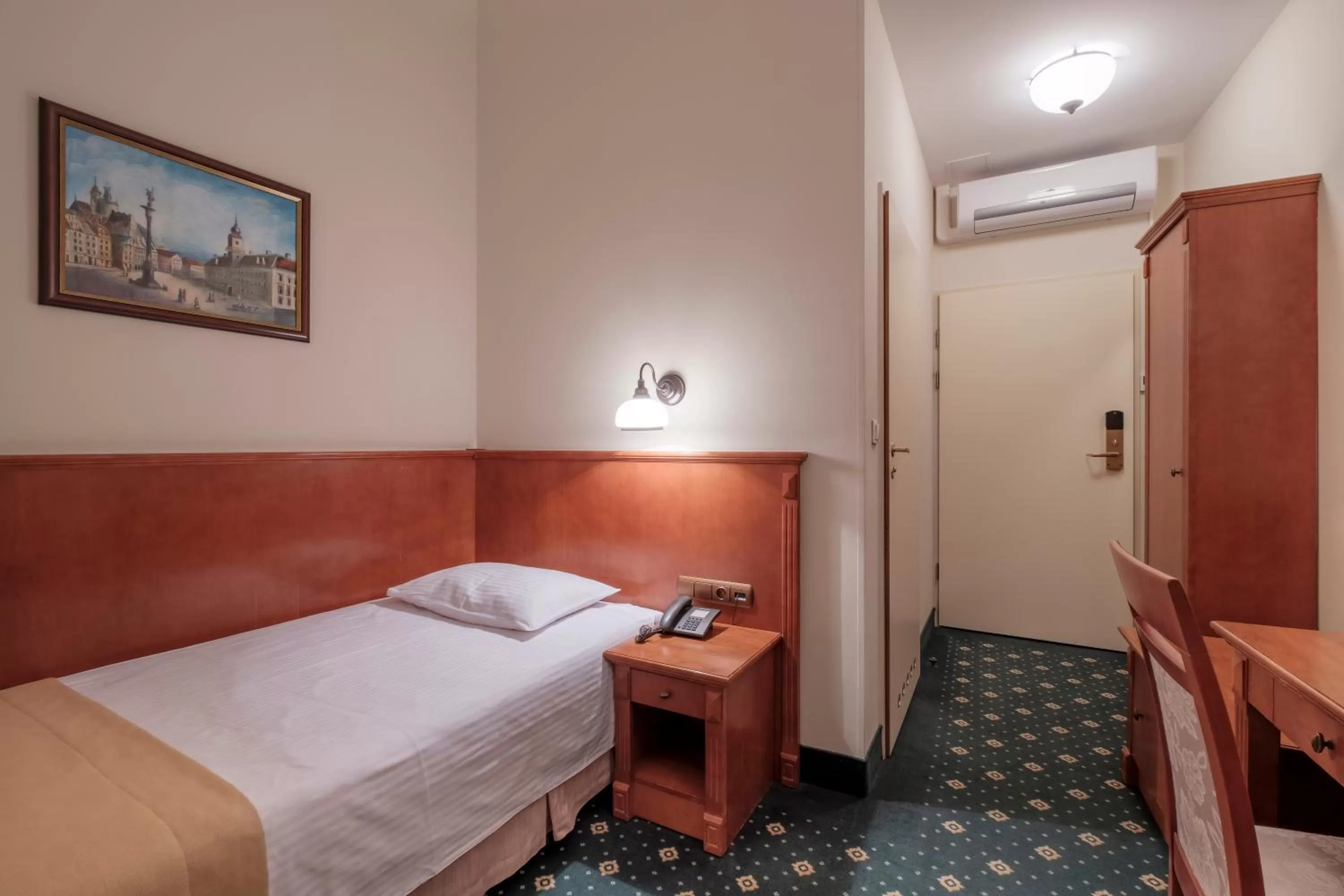 Single Room in Hotel Hetman