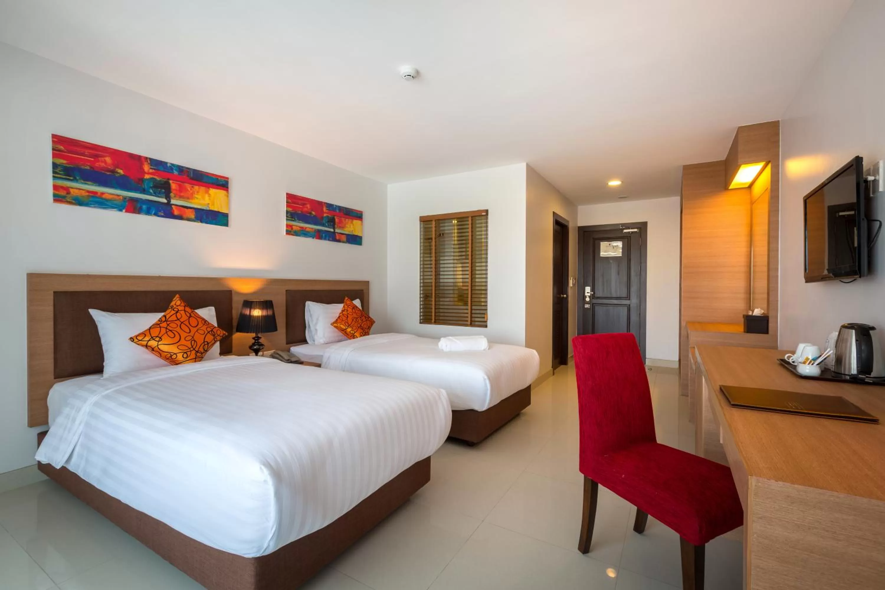 Deluxe Twin Room in Riche Hua Hin Hotel - SHA Plus