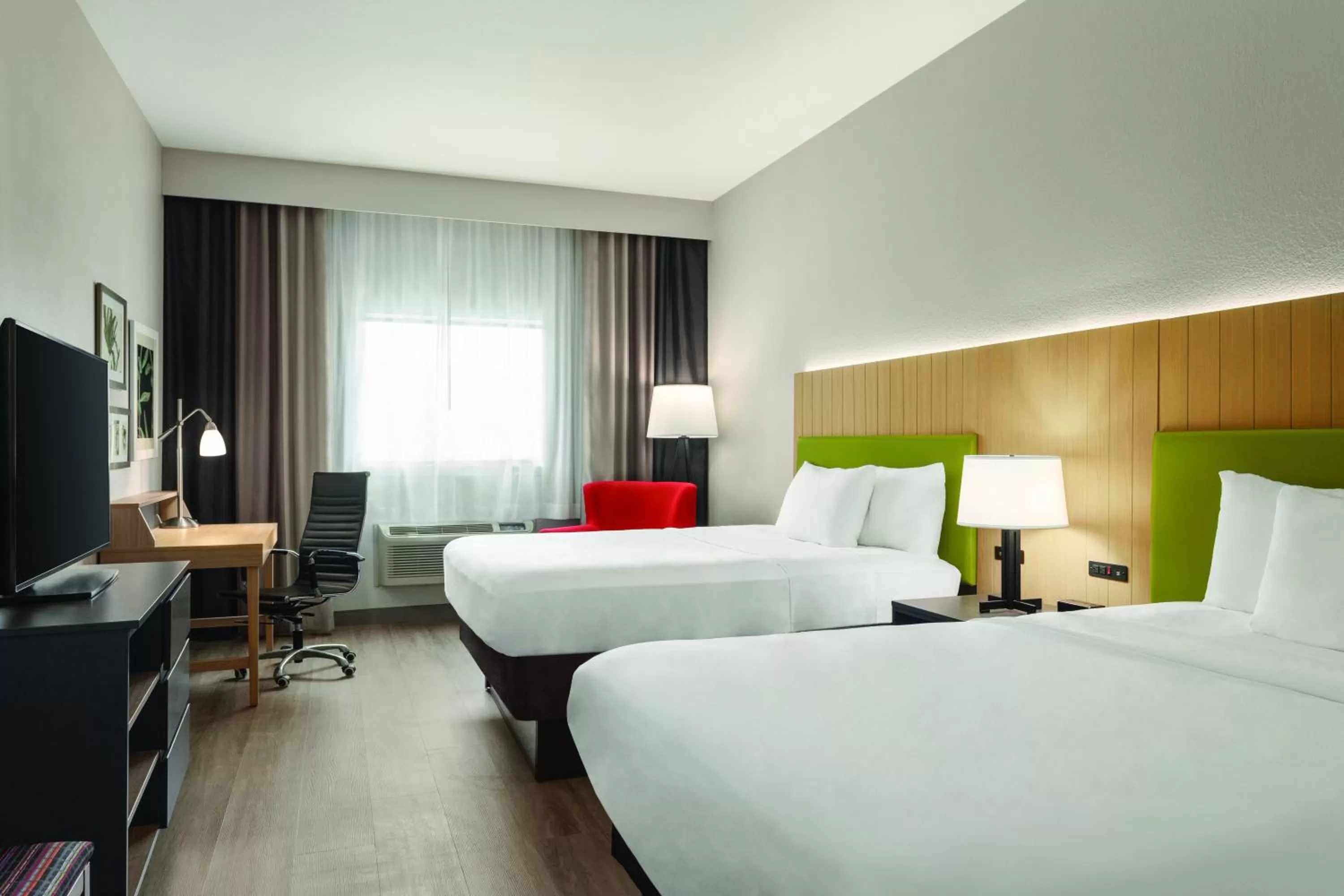 Queen Room with Two Queen Beds - Non-Smoking in Country Inn & Suites by Radisson, Byram-Jackson South, MS