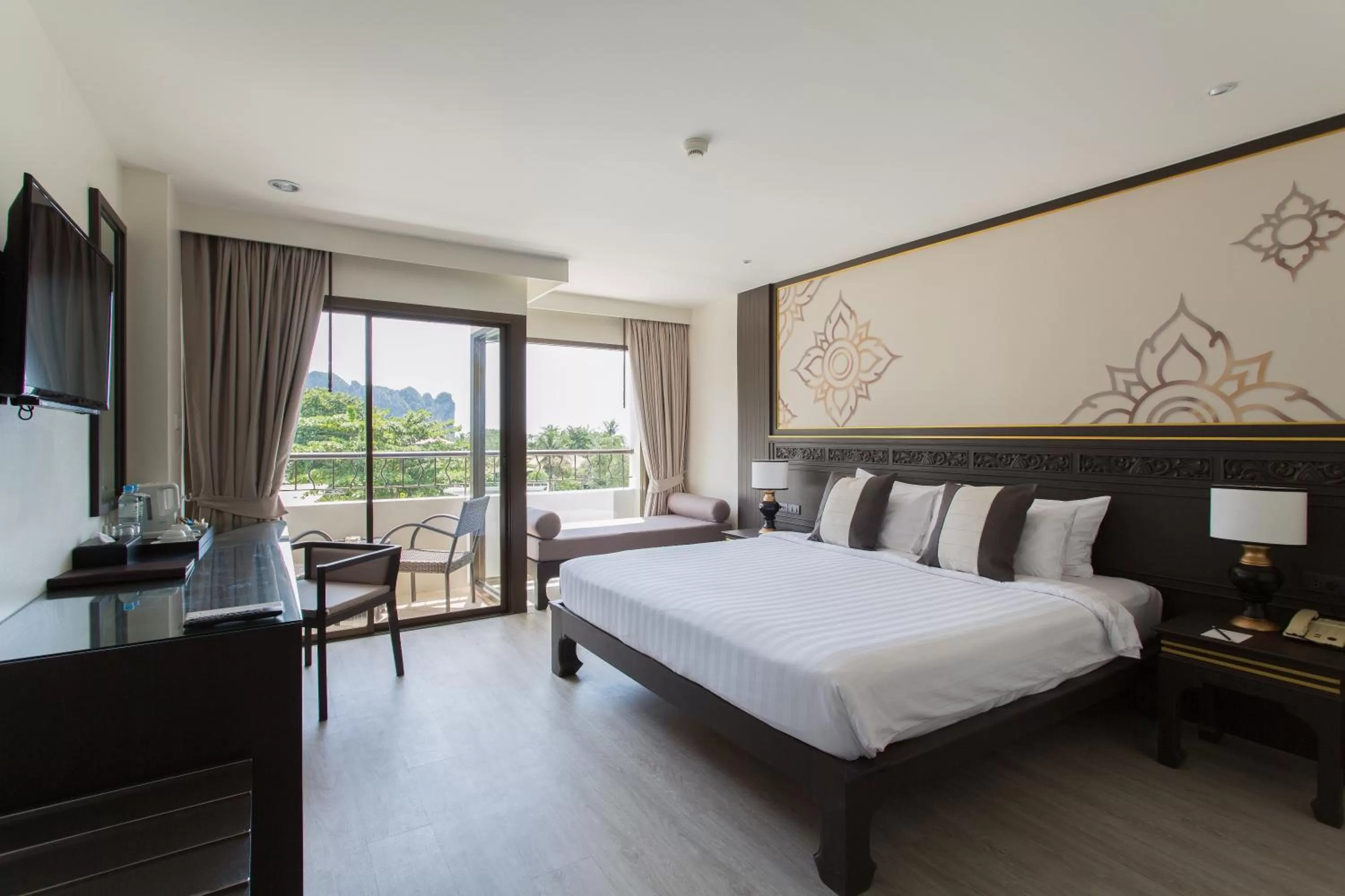 Superior Double or Twin Room with Sea View in Krabi Heritage Hotel