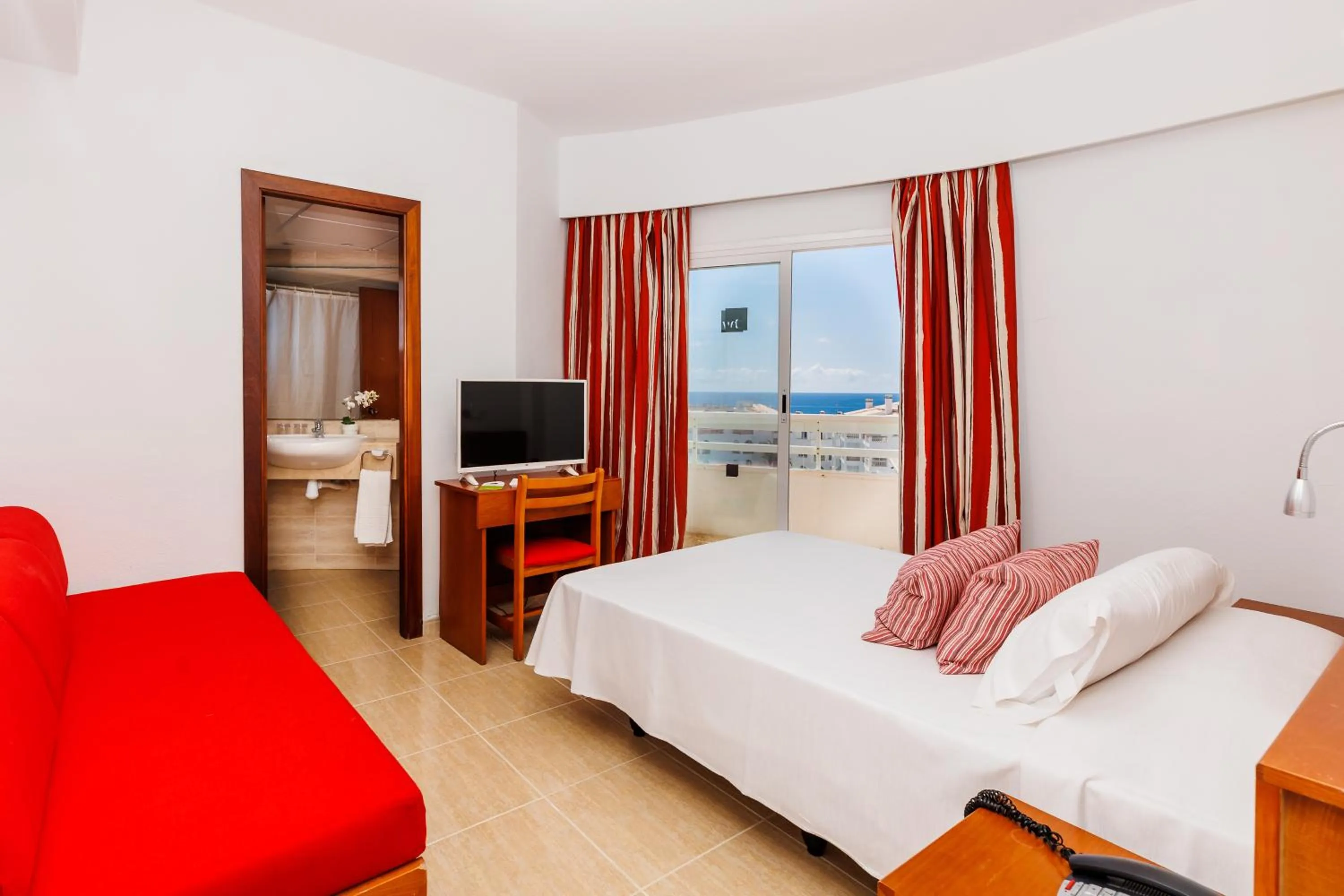 Double Room with Sea View - single occupancy in Bellevue Belsana