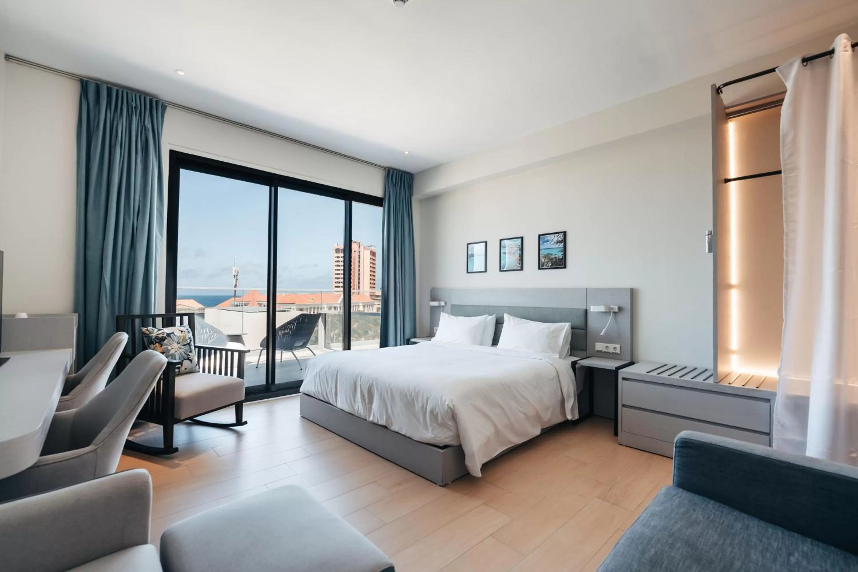 Executive Studio Suite in Elements Hotel & Shops Curaçao