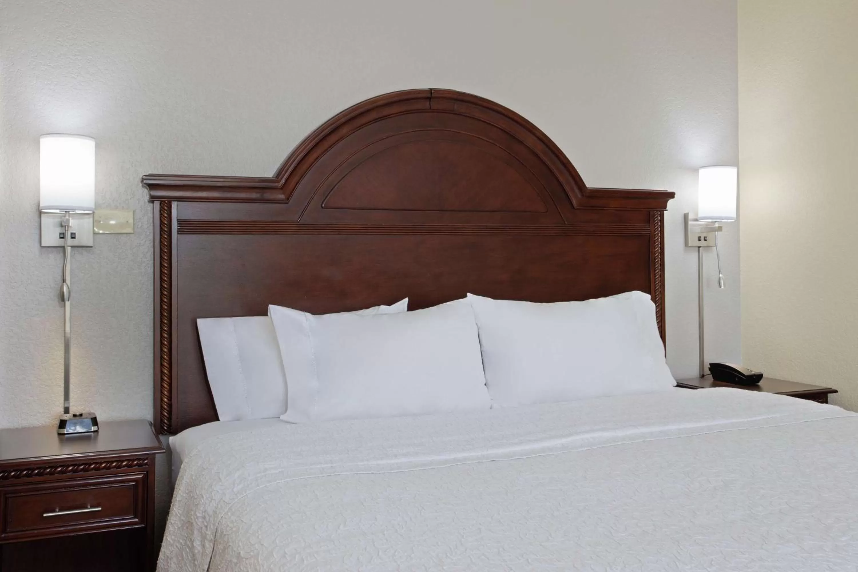 King Room - Non-Smoking in Hampton Inn & Suites Wellington