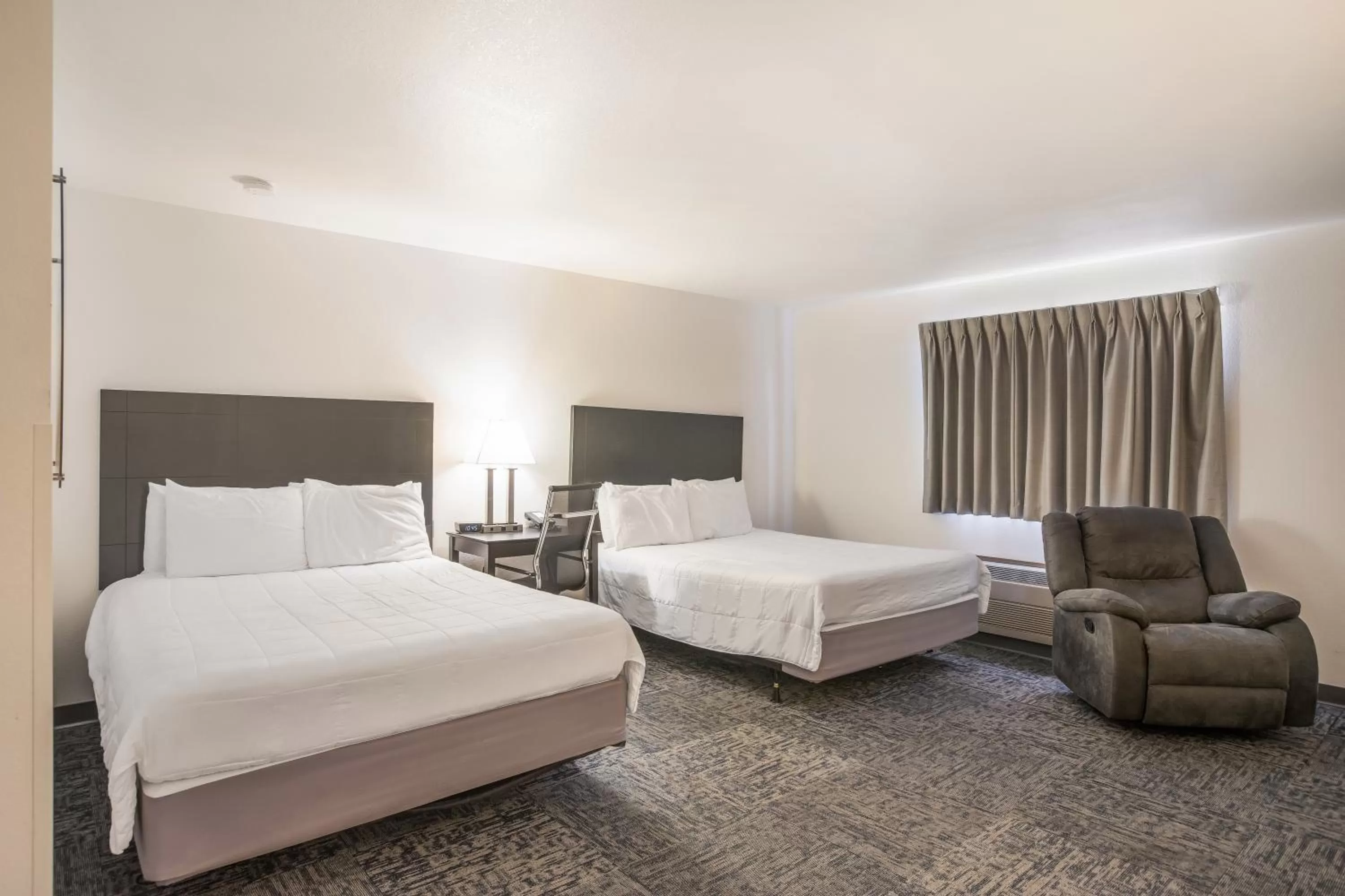 Queen Room with Two Queen Beds in Americas Best Value Inn & Suites-Birch Run