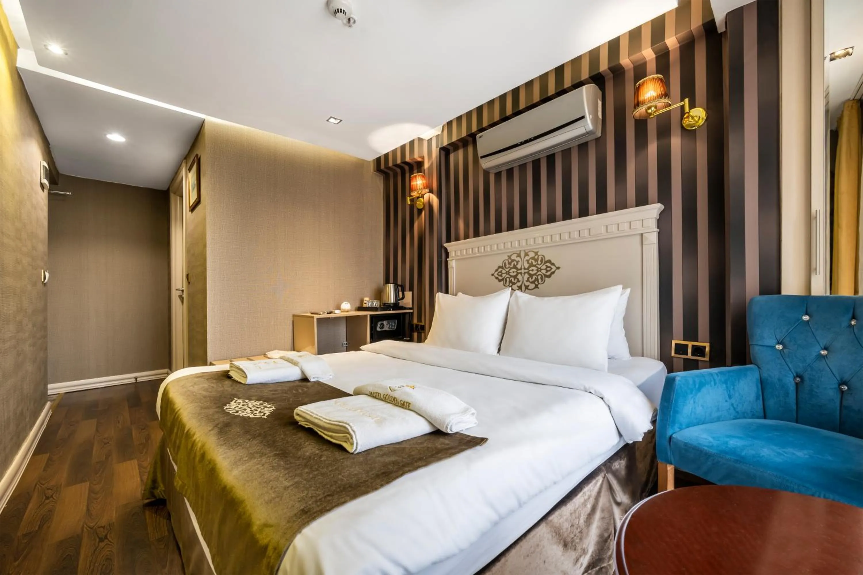 Standard Double Room in Hotel Golden Gate Topkapi