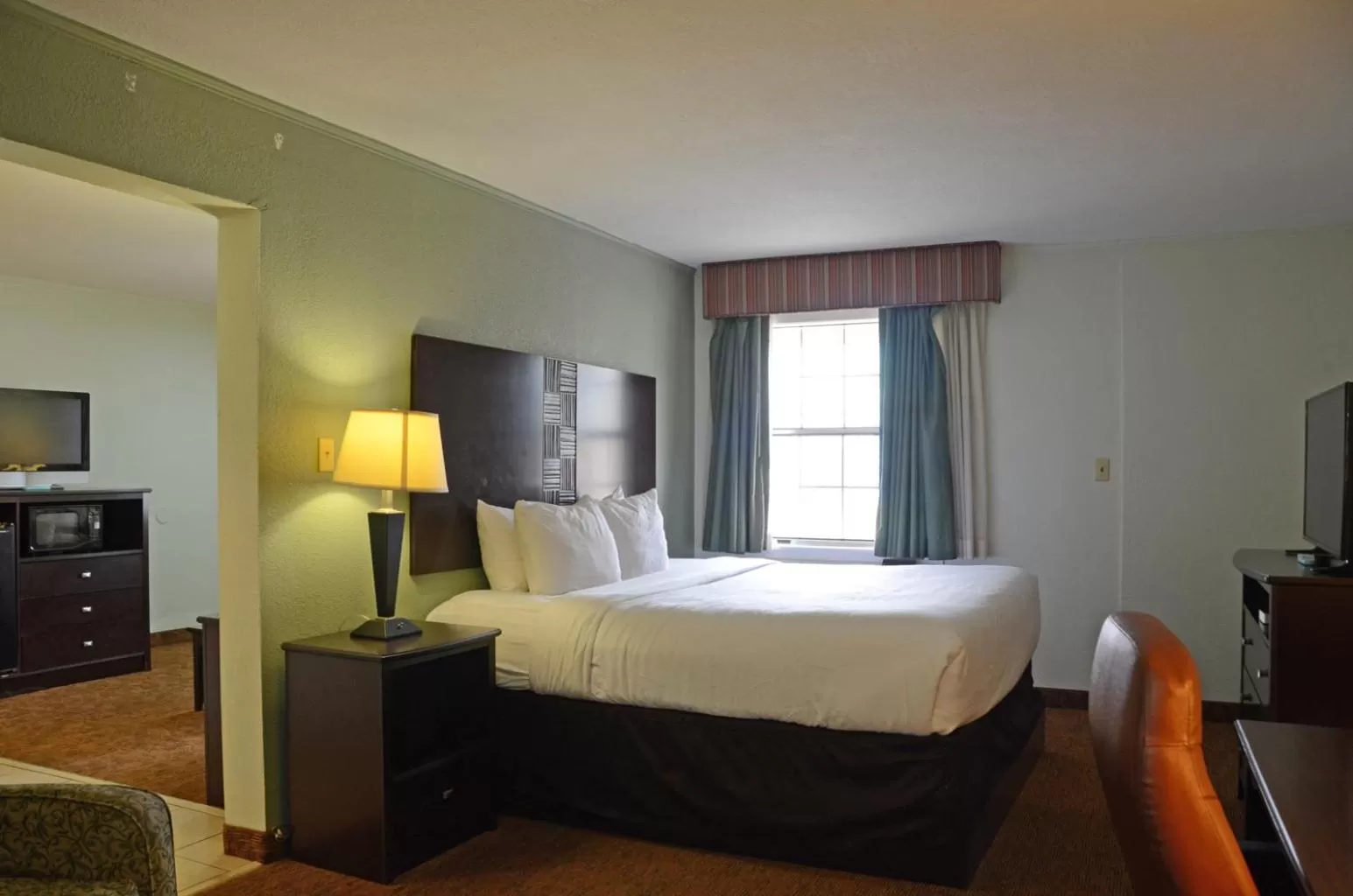 King Suite - Accessible/Non-Smoking in Quality Inn & Suites Covington