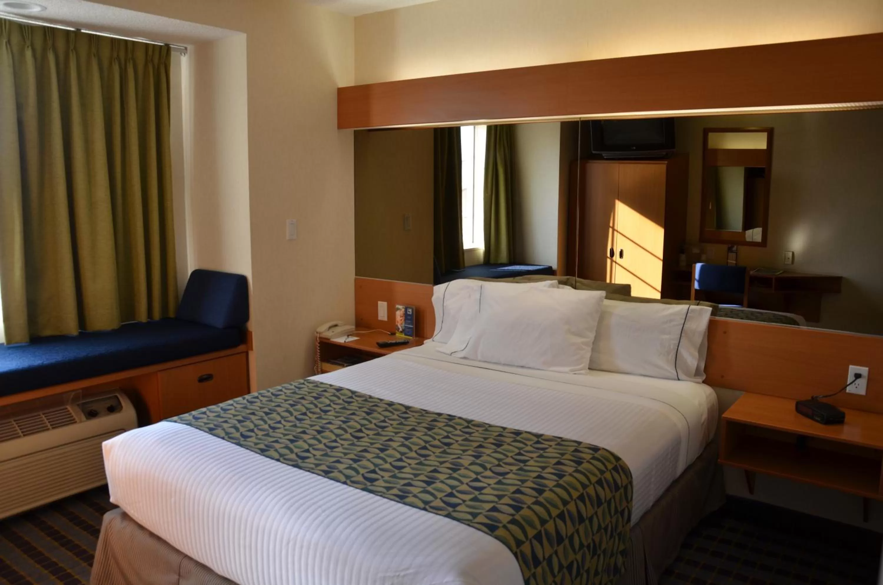 Queen Room - Disability Access/Non-Smoking in Microtel Inn & Suites by Wyndham Chihuahua