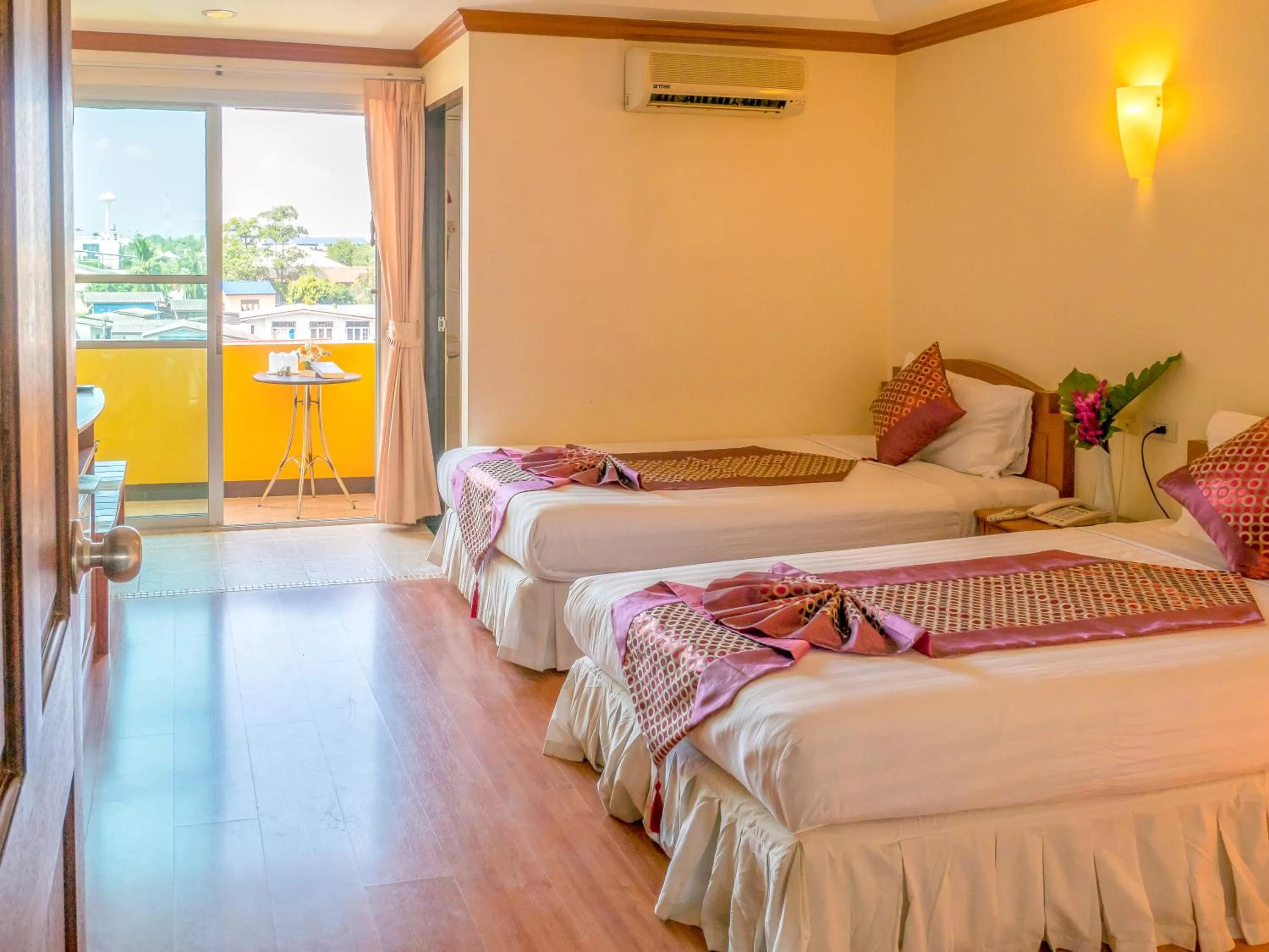 Standard Double or Twin Room with Balcony in Chomsin Hua Hin ชมสินธุ์ หัวหิน
