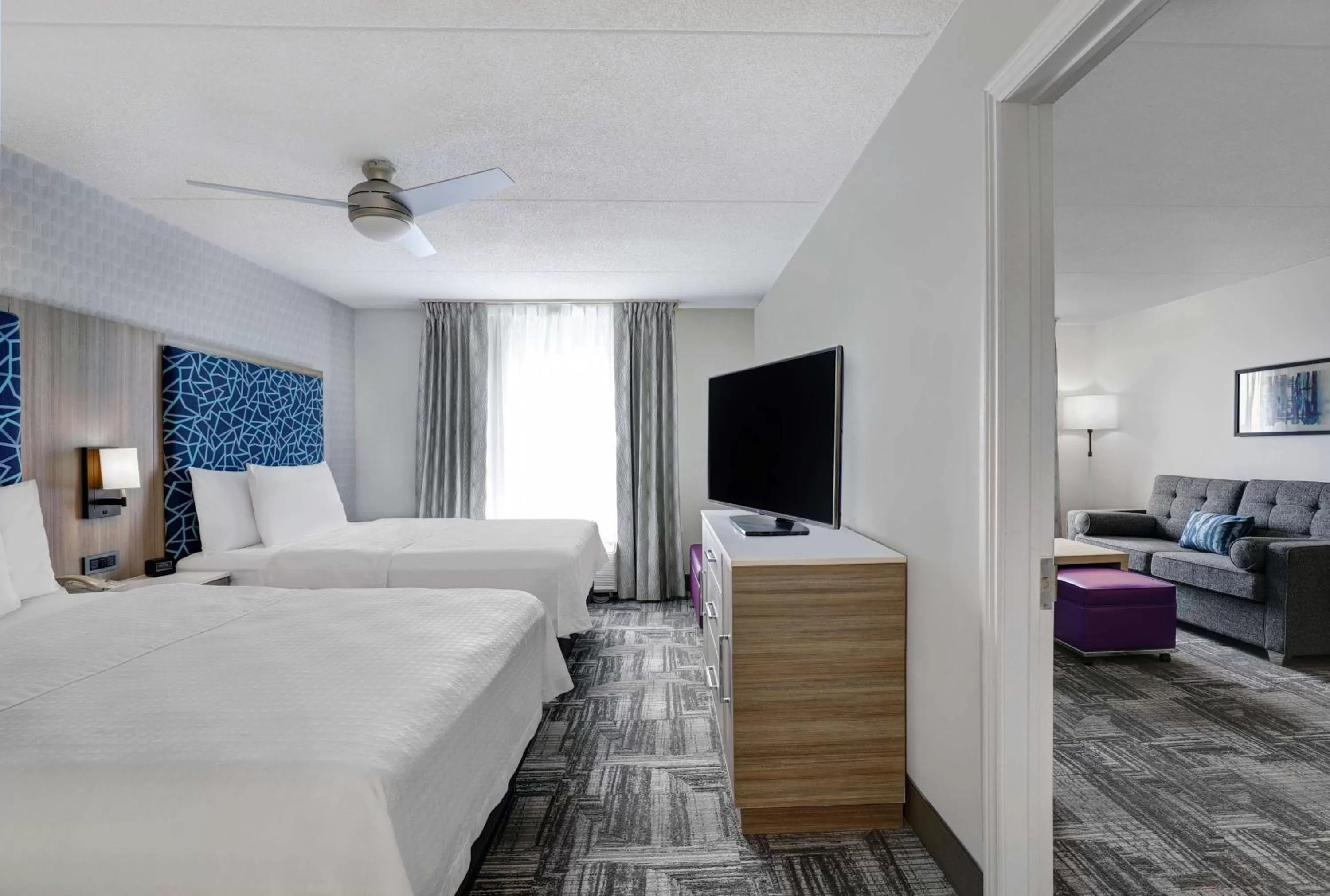 Queen Suite with Two Queen Beds and Fireplace in Homewood Suites by Hilton London Ontario