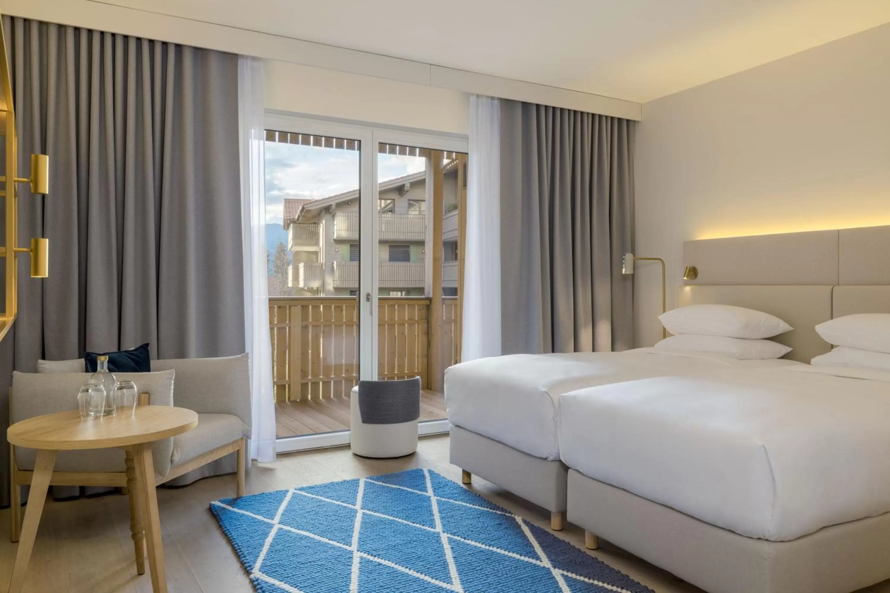 Selig Twin Room in Caro & Selig, Tegernsee, Autograph Collection