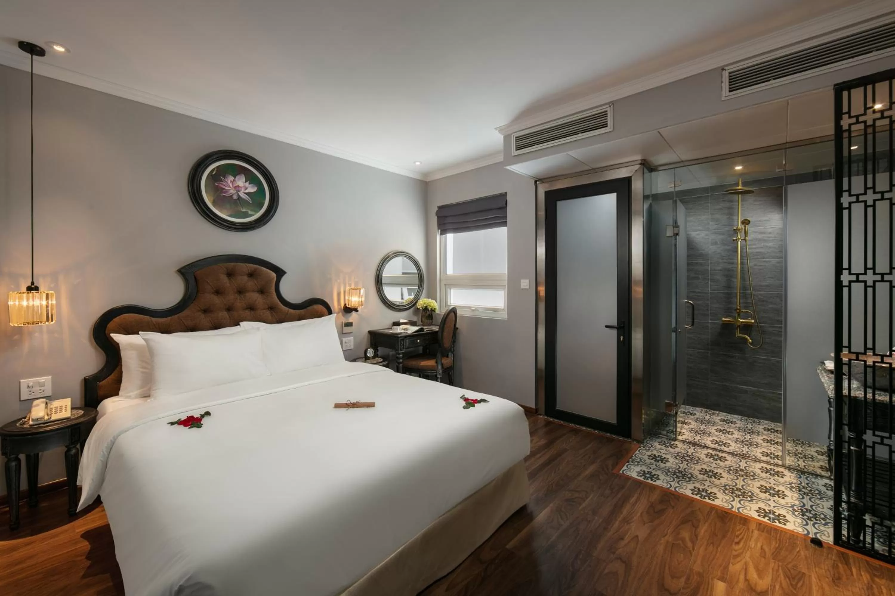 Deluxe Double or Twin Room in Shining Central Hotel & Spa