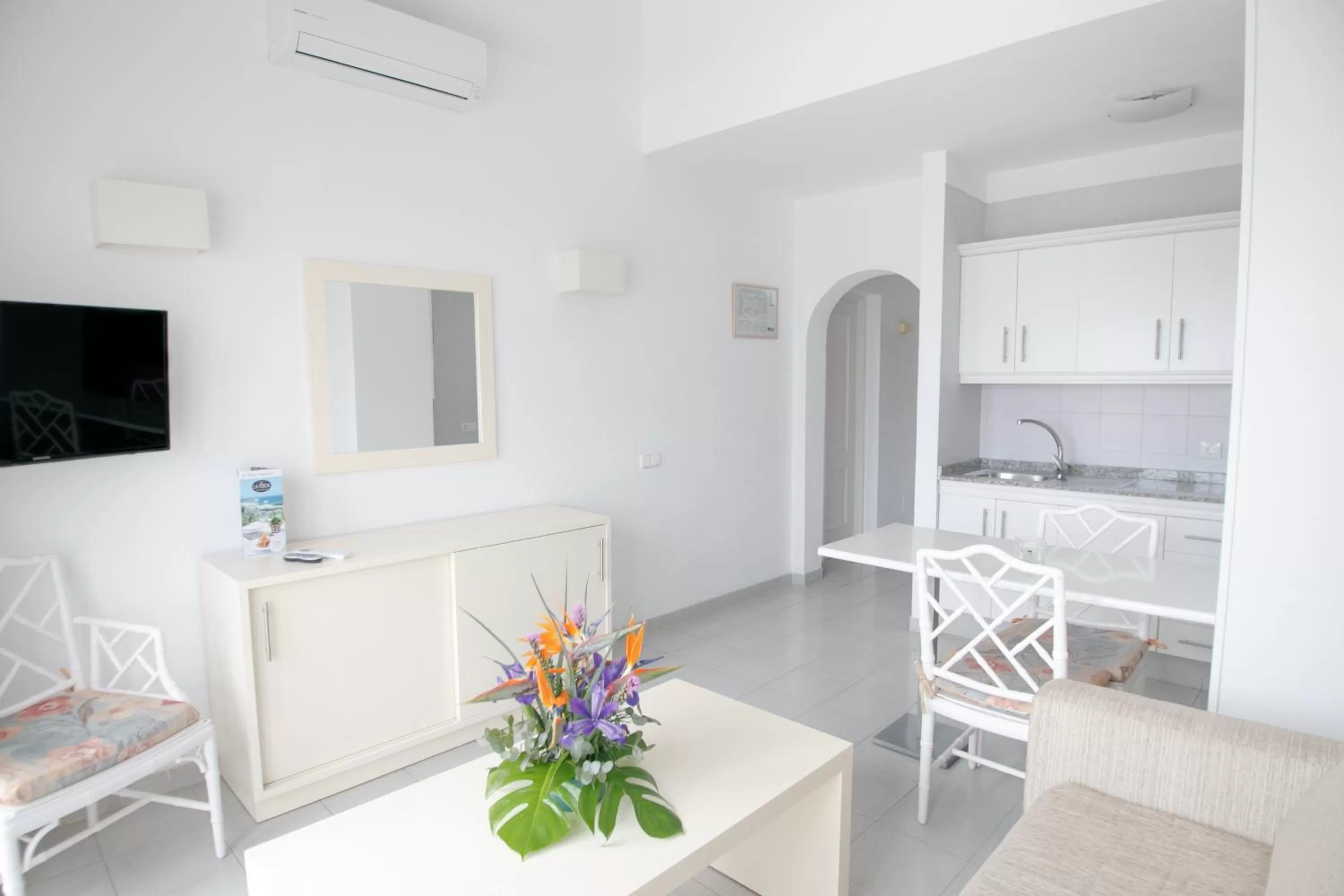 One-Bedroom Apartment - Top Floor in Lagos de Fañabé Beach Resort