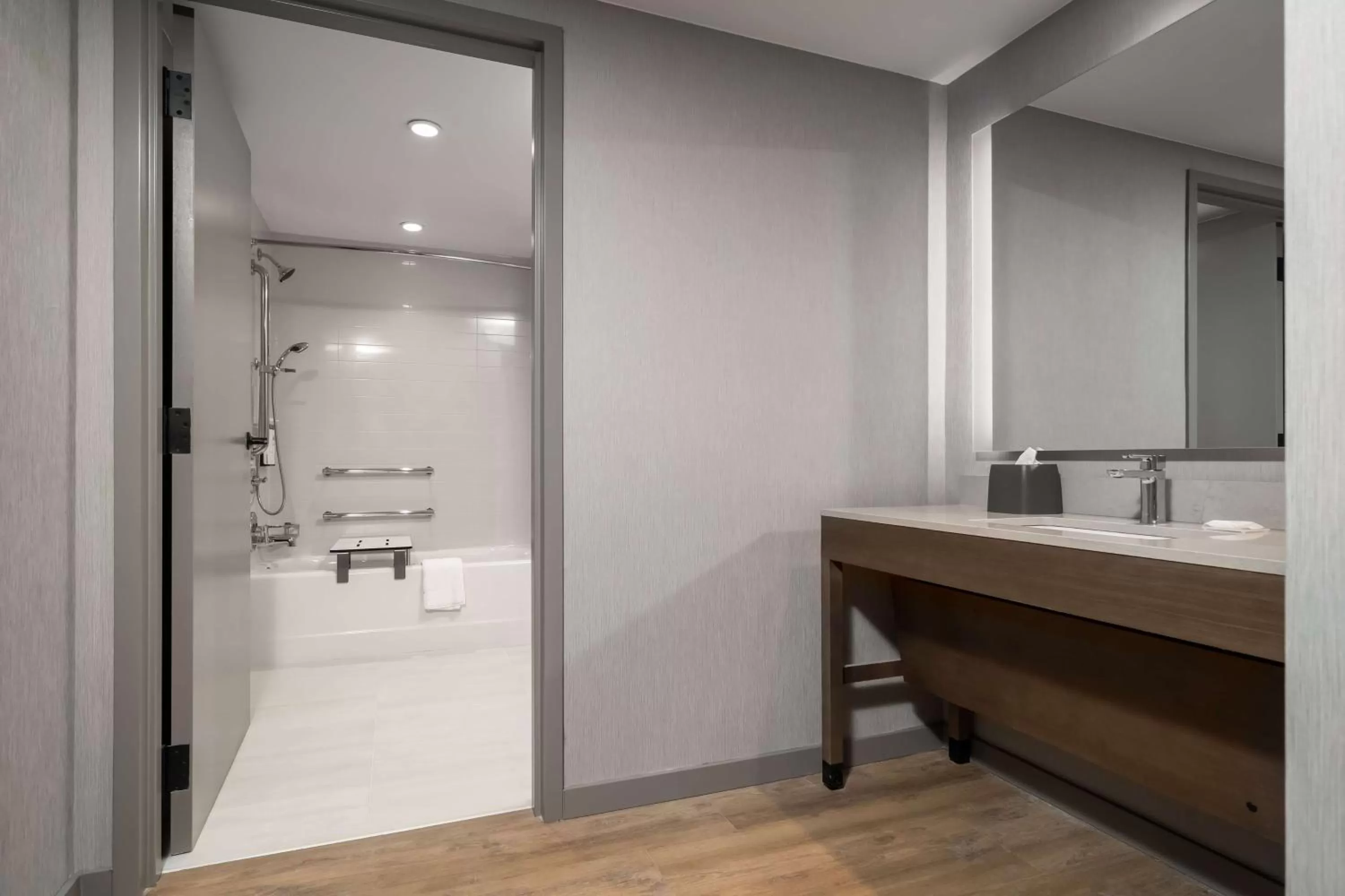 Queen Room with Two Queen Beds with Sofa Bed and Tub - Disability Access in Hyatt Place Gainesville Downtown