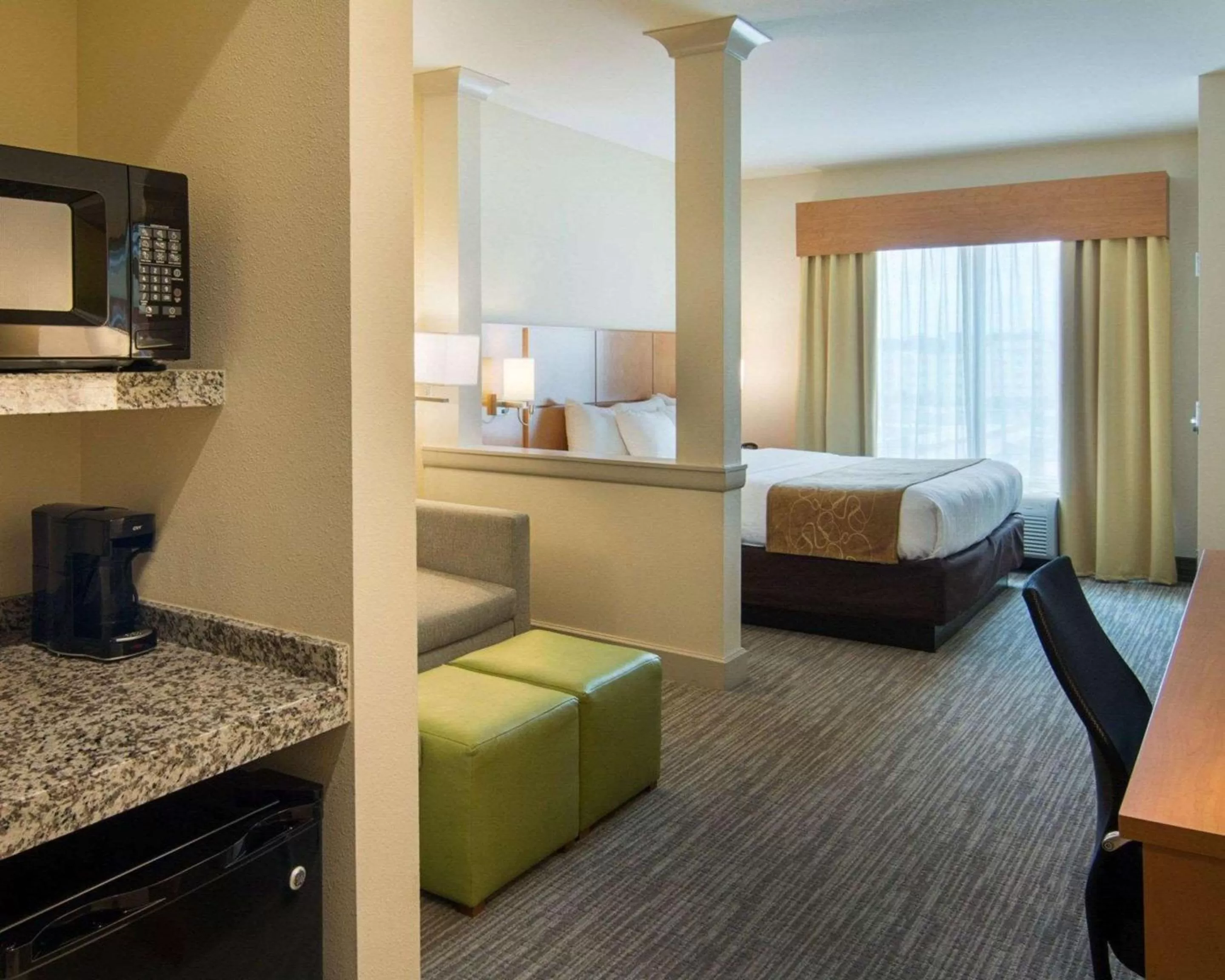 Deluxe King Suite - Non-Smoking in Comfort Suites Bossier City - Shreveport East