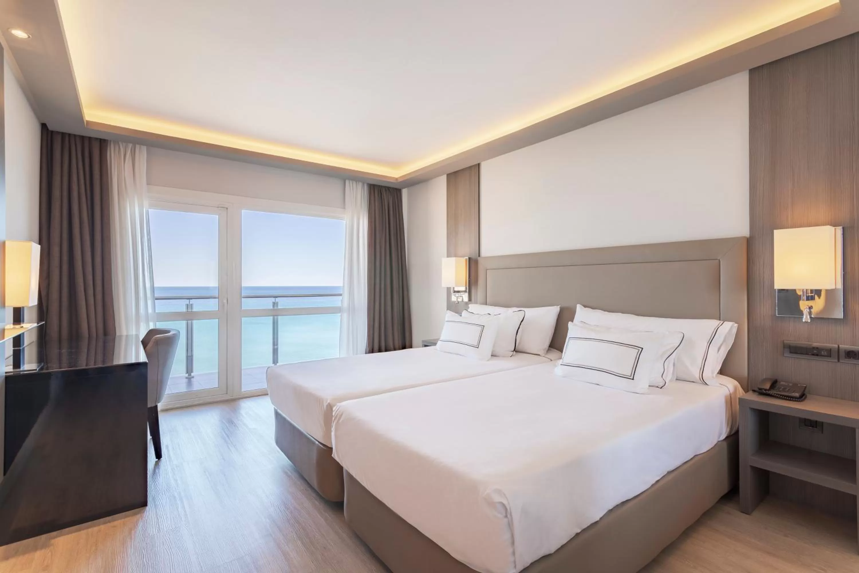 Premium Room with Sea View in Melia Alicante