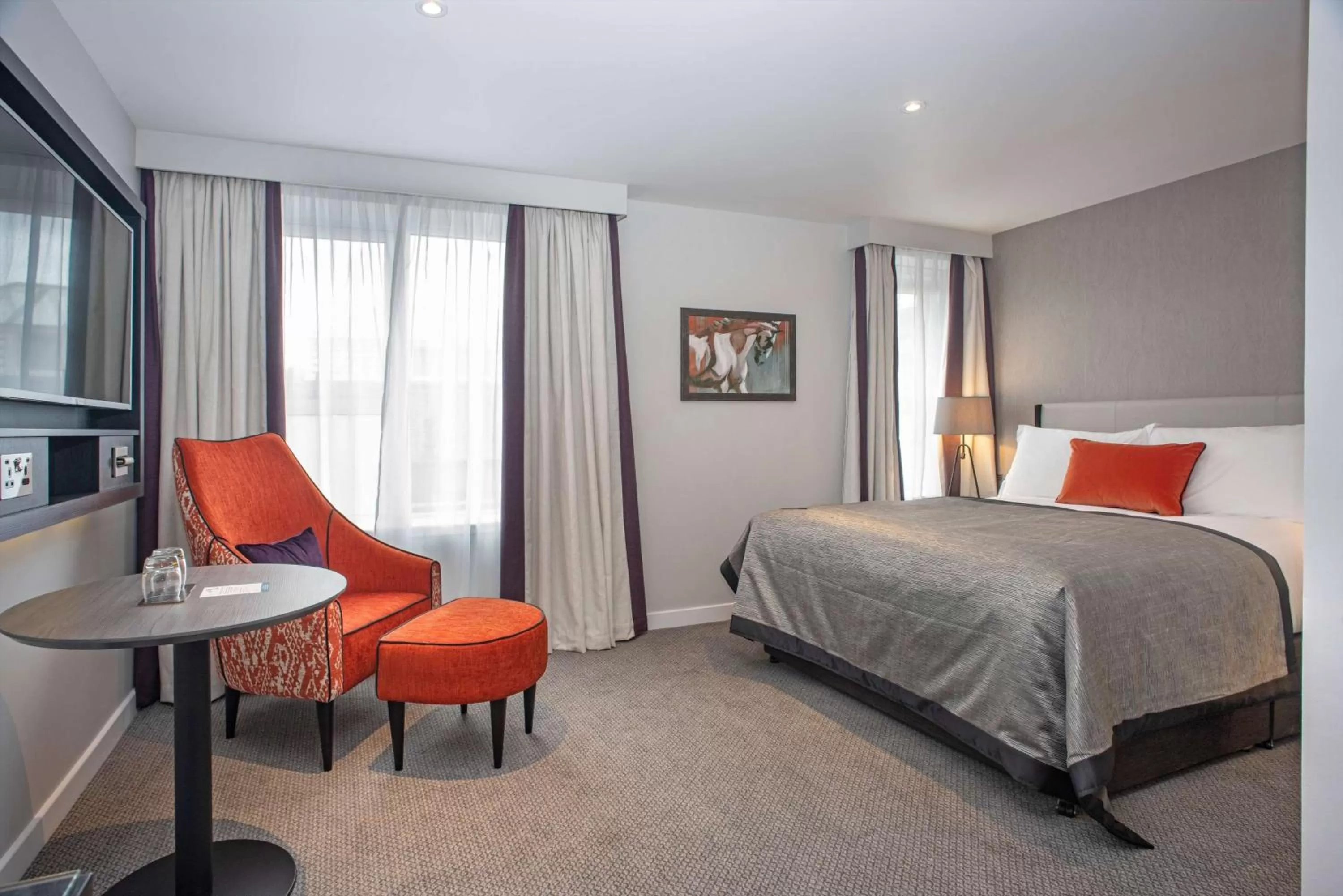 Superior King Room - Non-Smoking in Ten Hill Place