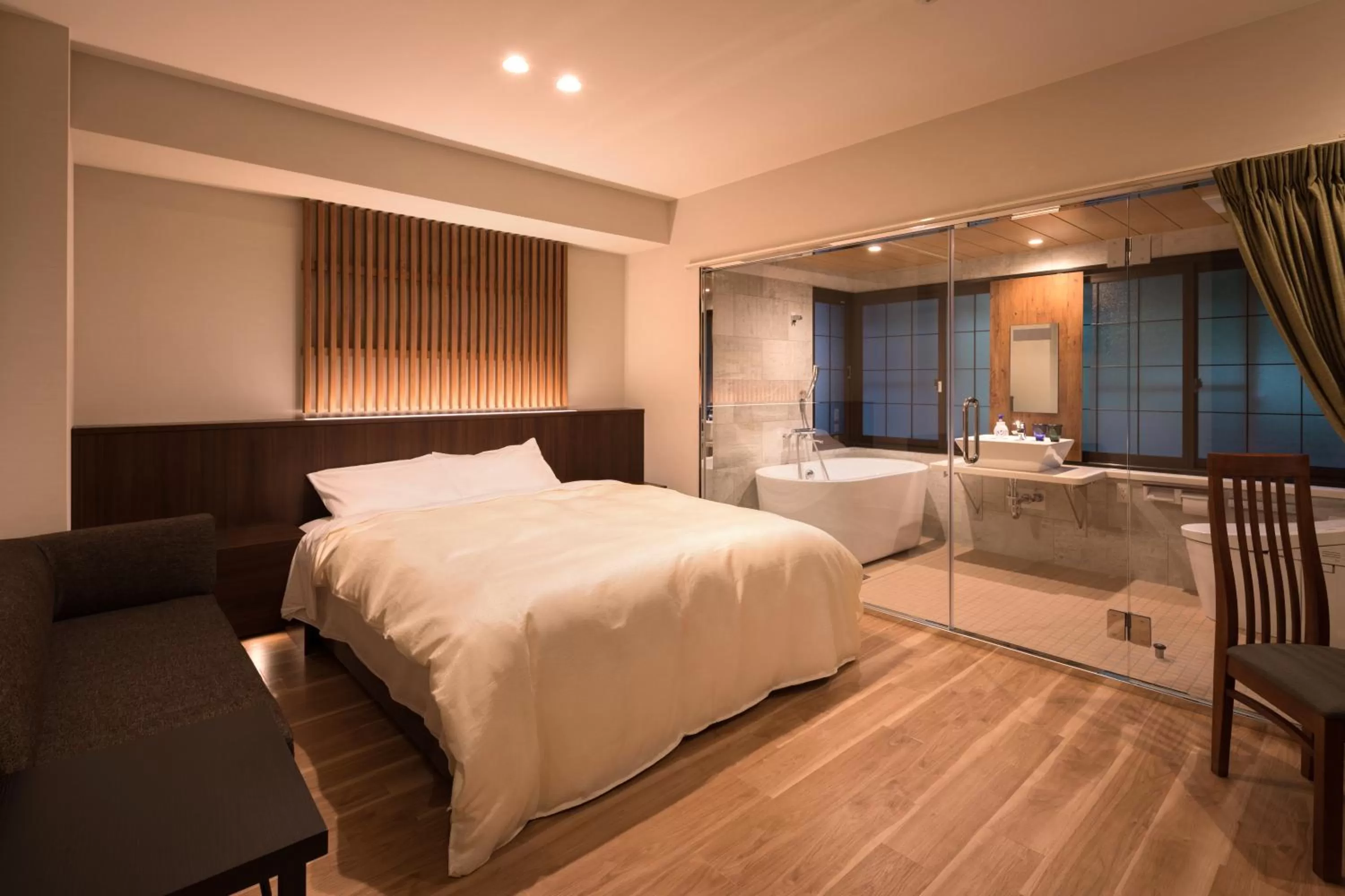 Queen Room in Hotel Miyajima Villa