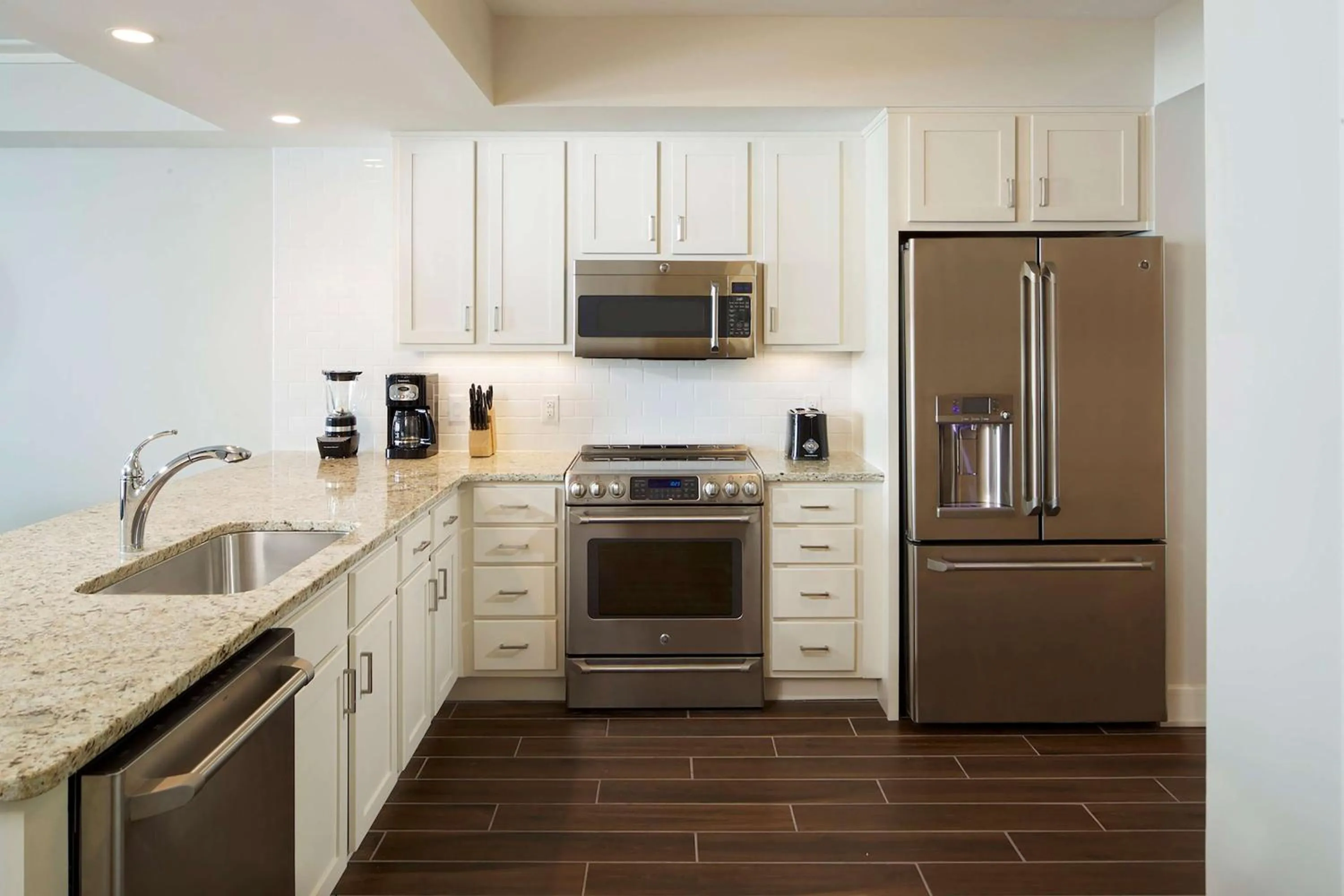 Premier Two-Bedroom Suite with Sofa Bed and Ocean Front in Hilton Grand Vacations Club Ocean Oak Resort Hilton Head