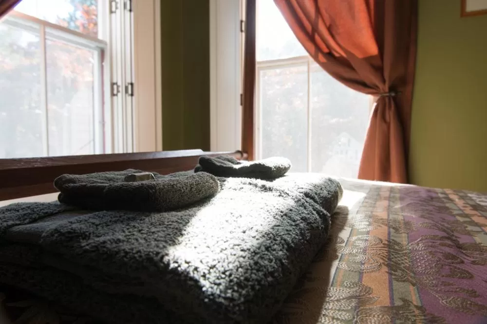 Double or Twin Room with Private External Bathroom in The Fox and Owl Inn